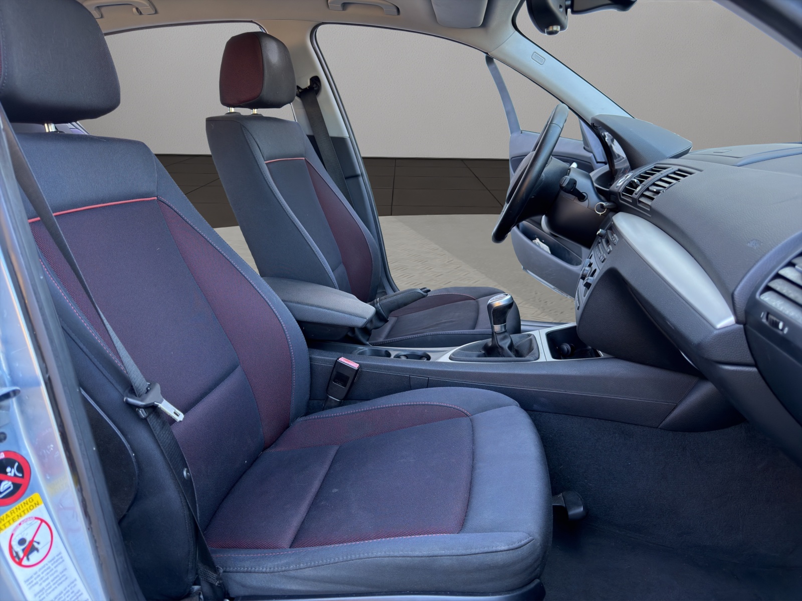 BMW 116i-image-16