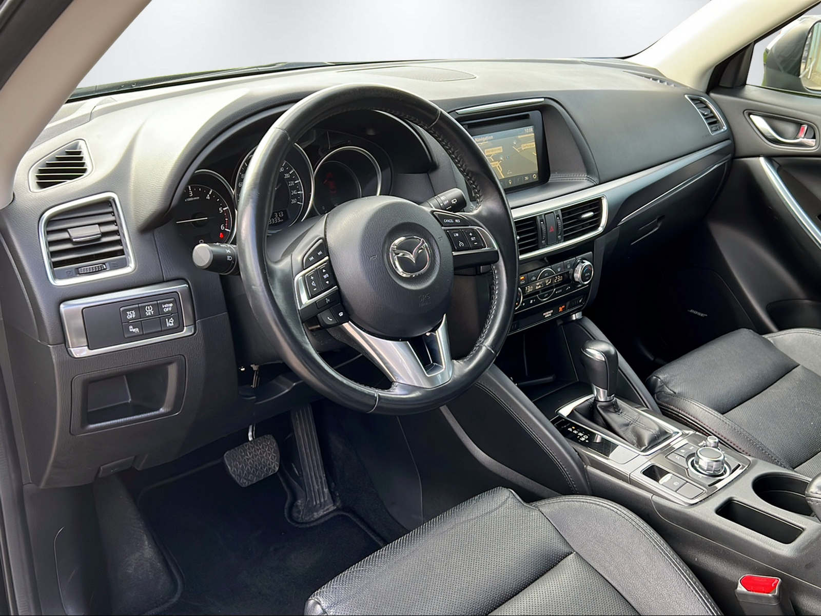MAZDA CX-5 2.2 D HP Revolution AWD-image-13