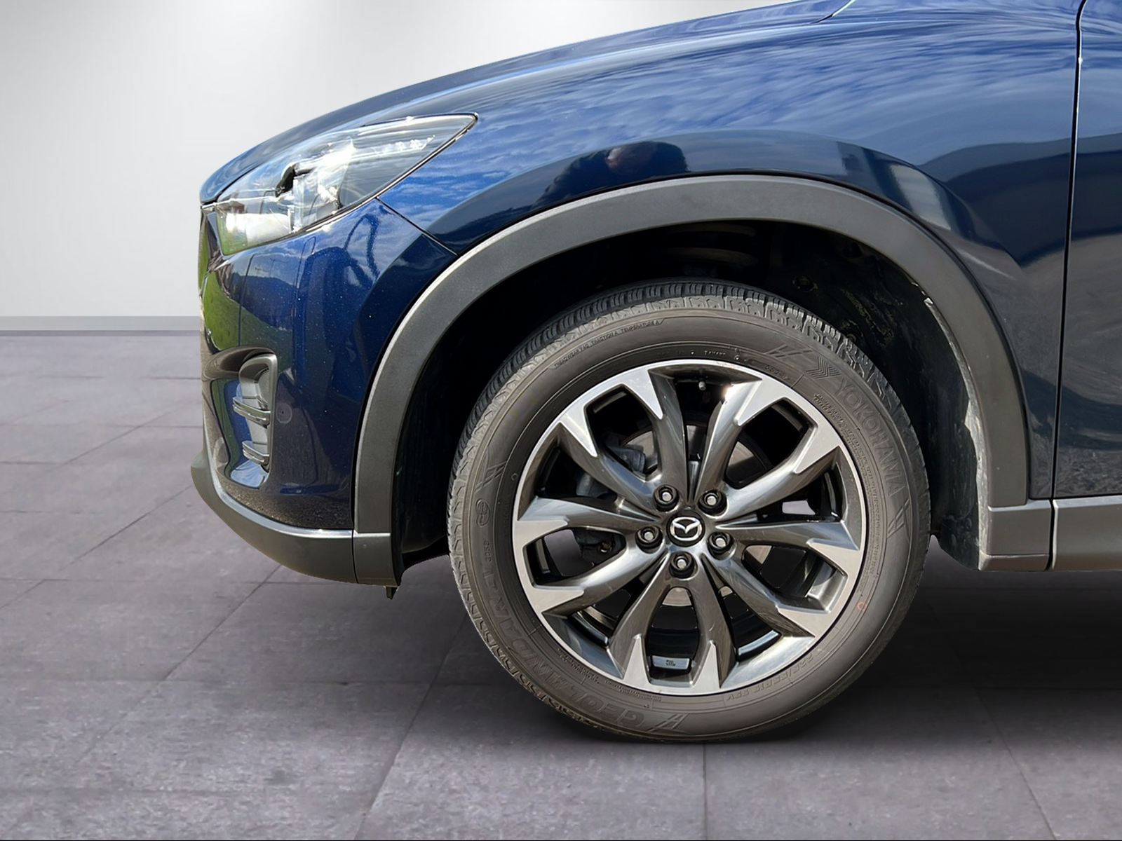 MAZDA CX-5 2.2 D HP Revolution AWD-showroom-element-2