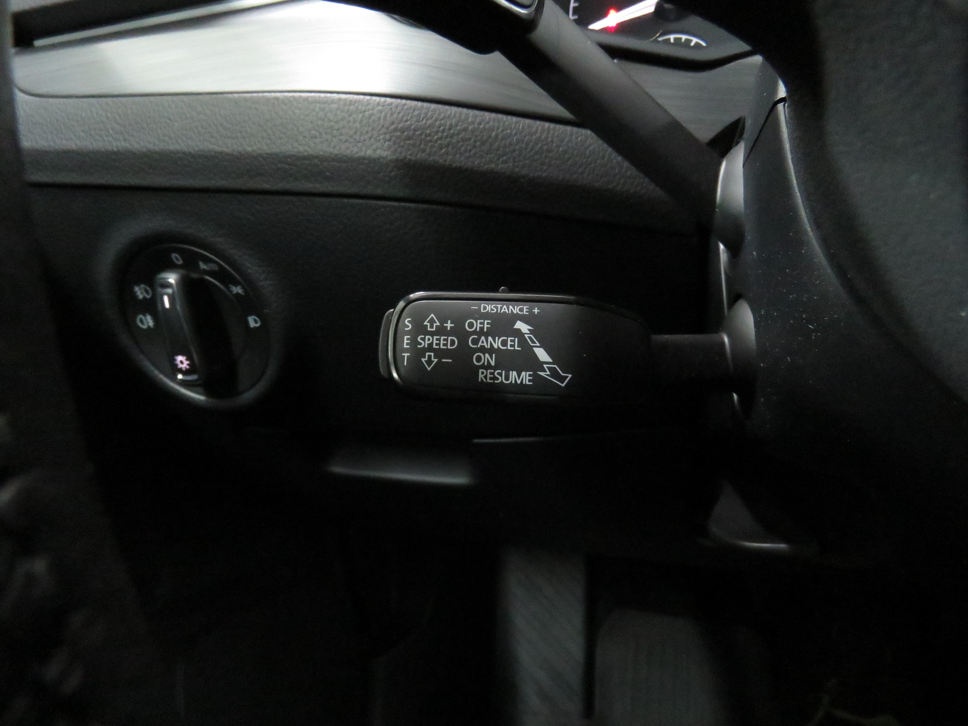 SKODA Superb Combi 2.0 TSI Style DSG 4x4 (Automat)-image-21