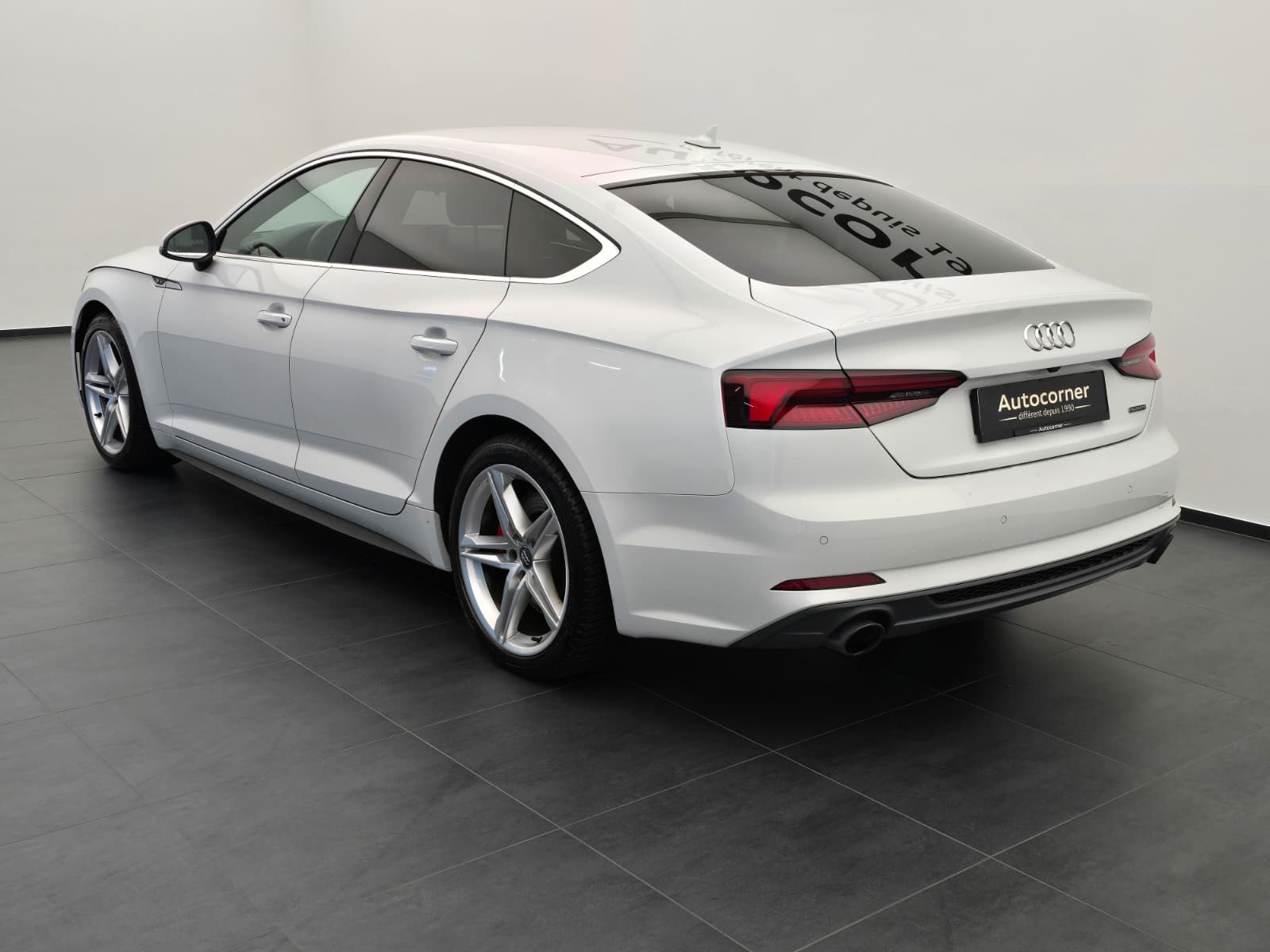 AUDI A5 Sportback 2.0 TFSI Sport quattro S-tronic-image-8