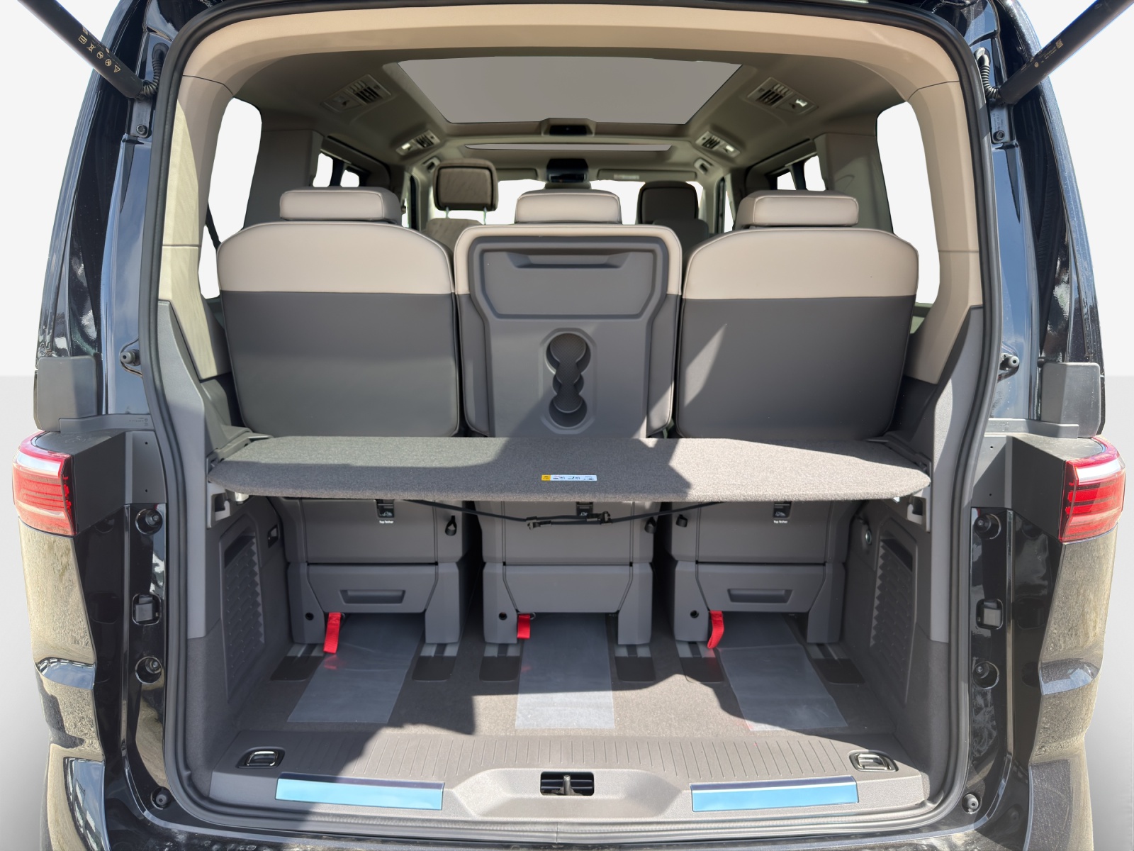 VW Multivan 1.5 eHybrid Style Liberty 4Motion DSG-image-12