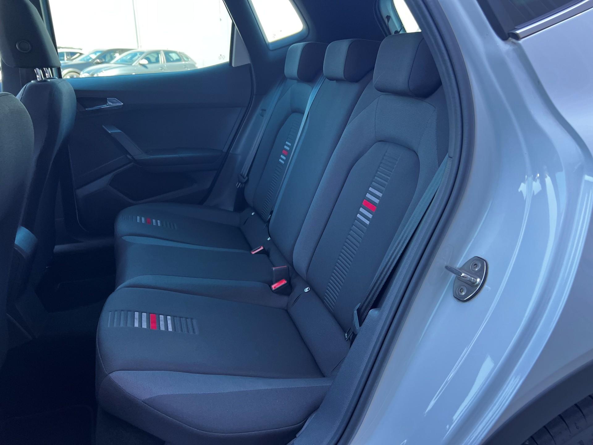 SEAT Arona 1.0 TSI Eco FR DSG-image-5