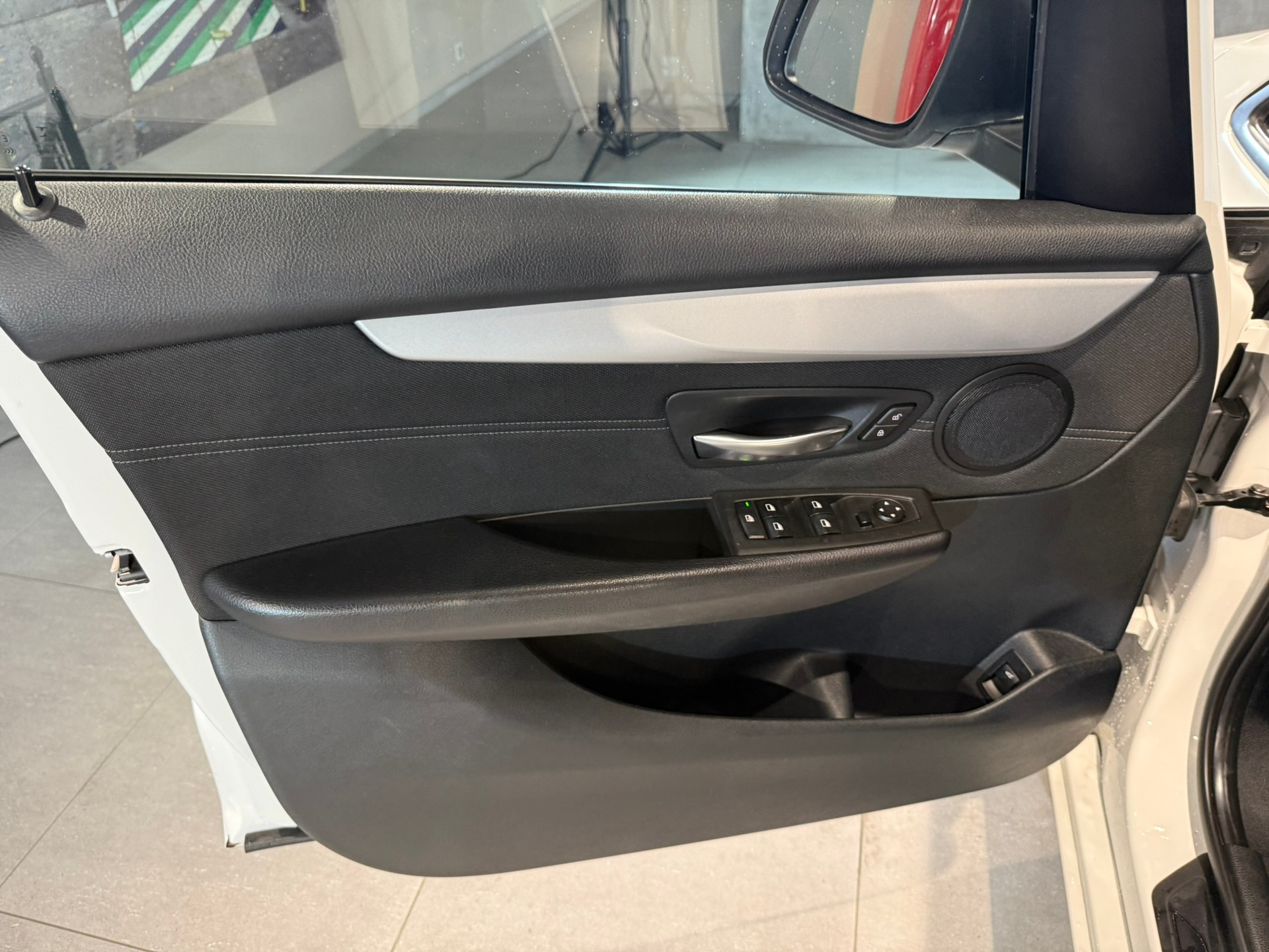 BMW 218d Active Tourer Steptronic-image-13