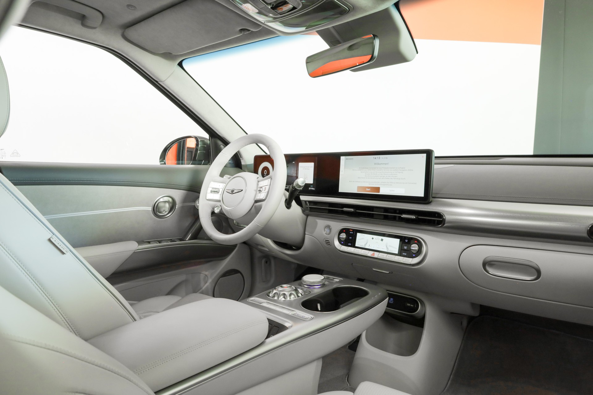GENESIS GV60 77.4 kWh Sport AWD-image-1