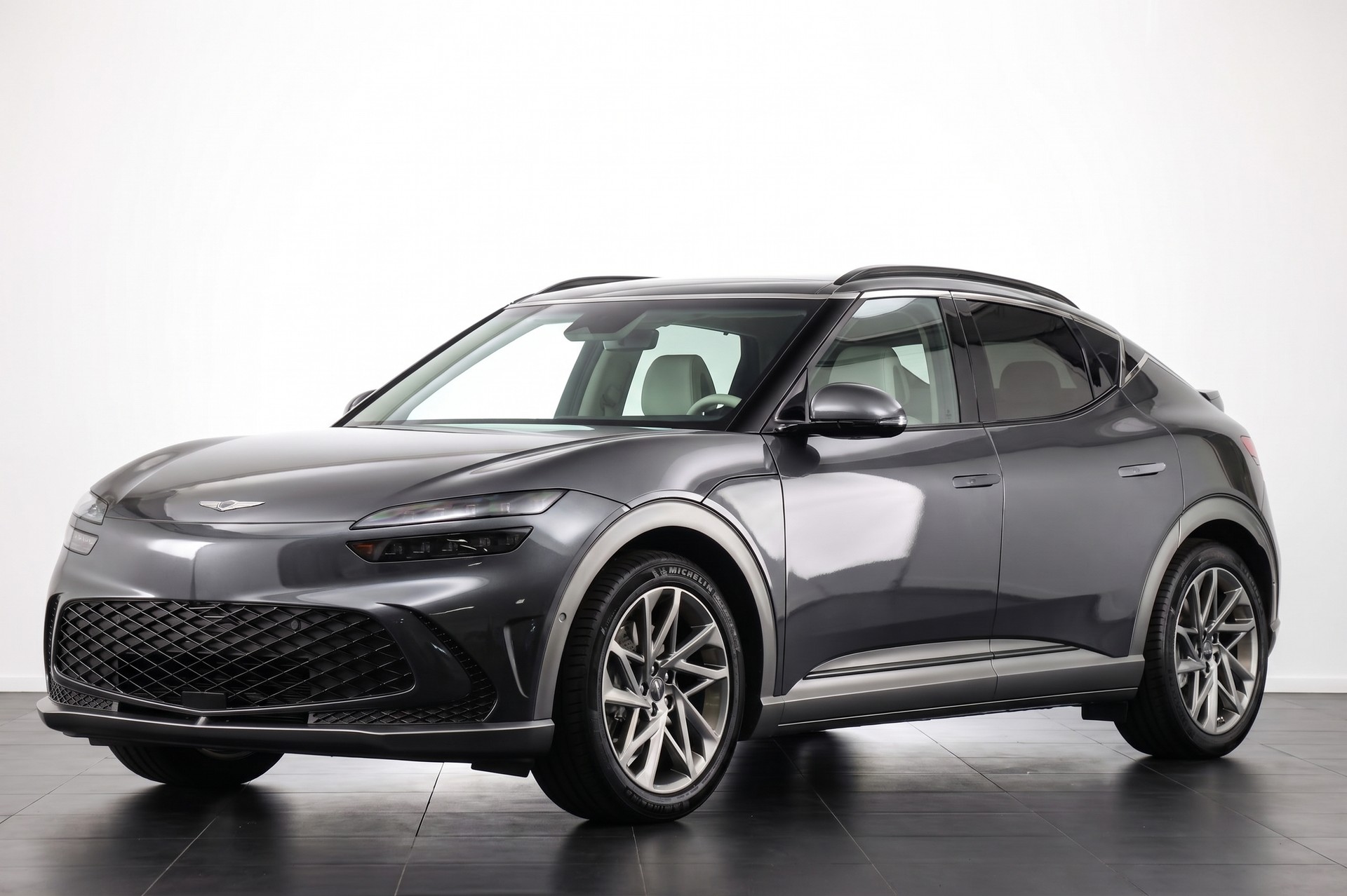 GENESIS GV60 77.4 kWh Sport AWD-image-4