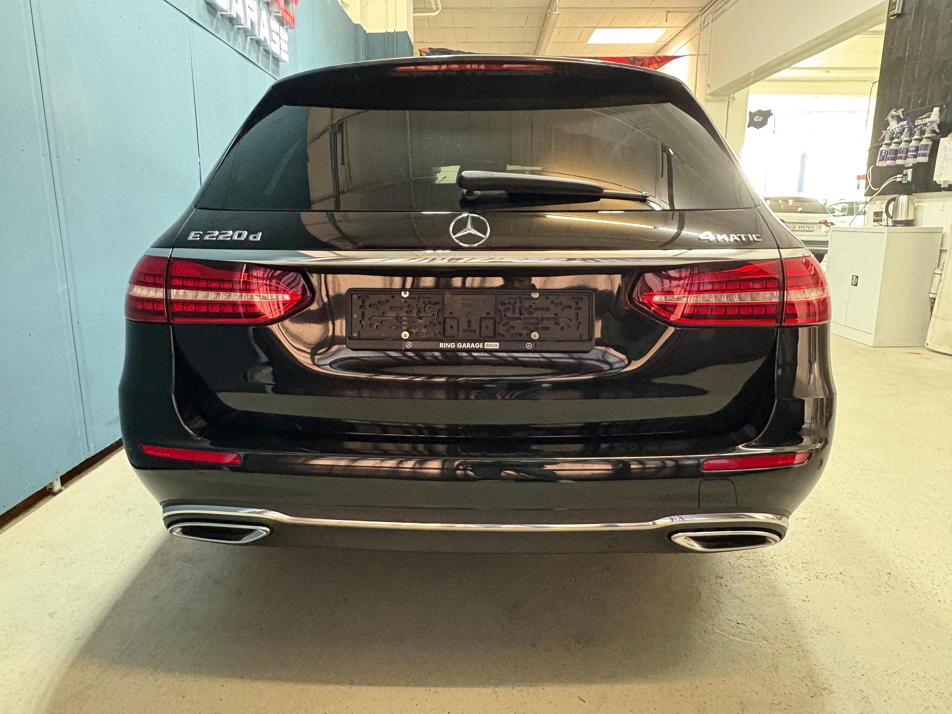MERCEDES-BENZ E 220 d T 4Matic Avantgarde 9G-Tronic-image-9