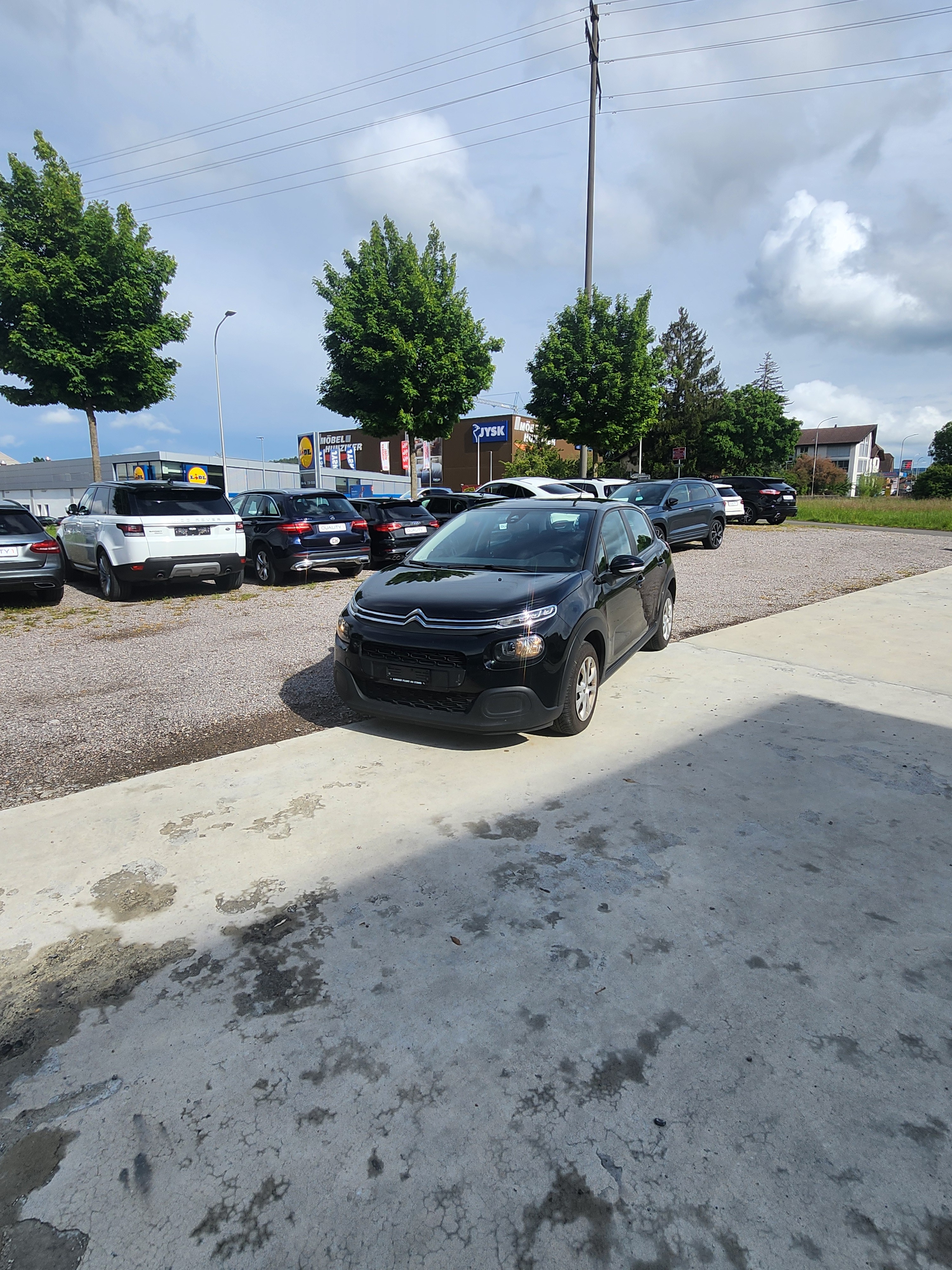 Car photo