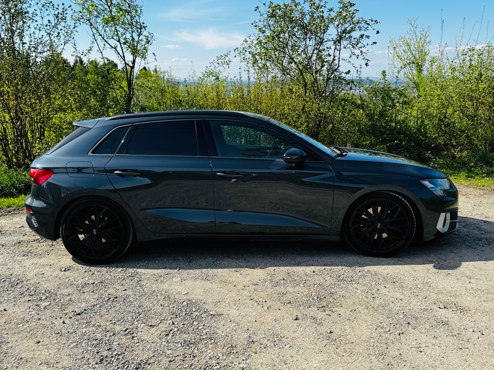AUDI 2.0 40 TFSI Advanced quattro S-Tronic-image-2