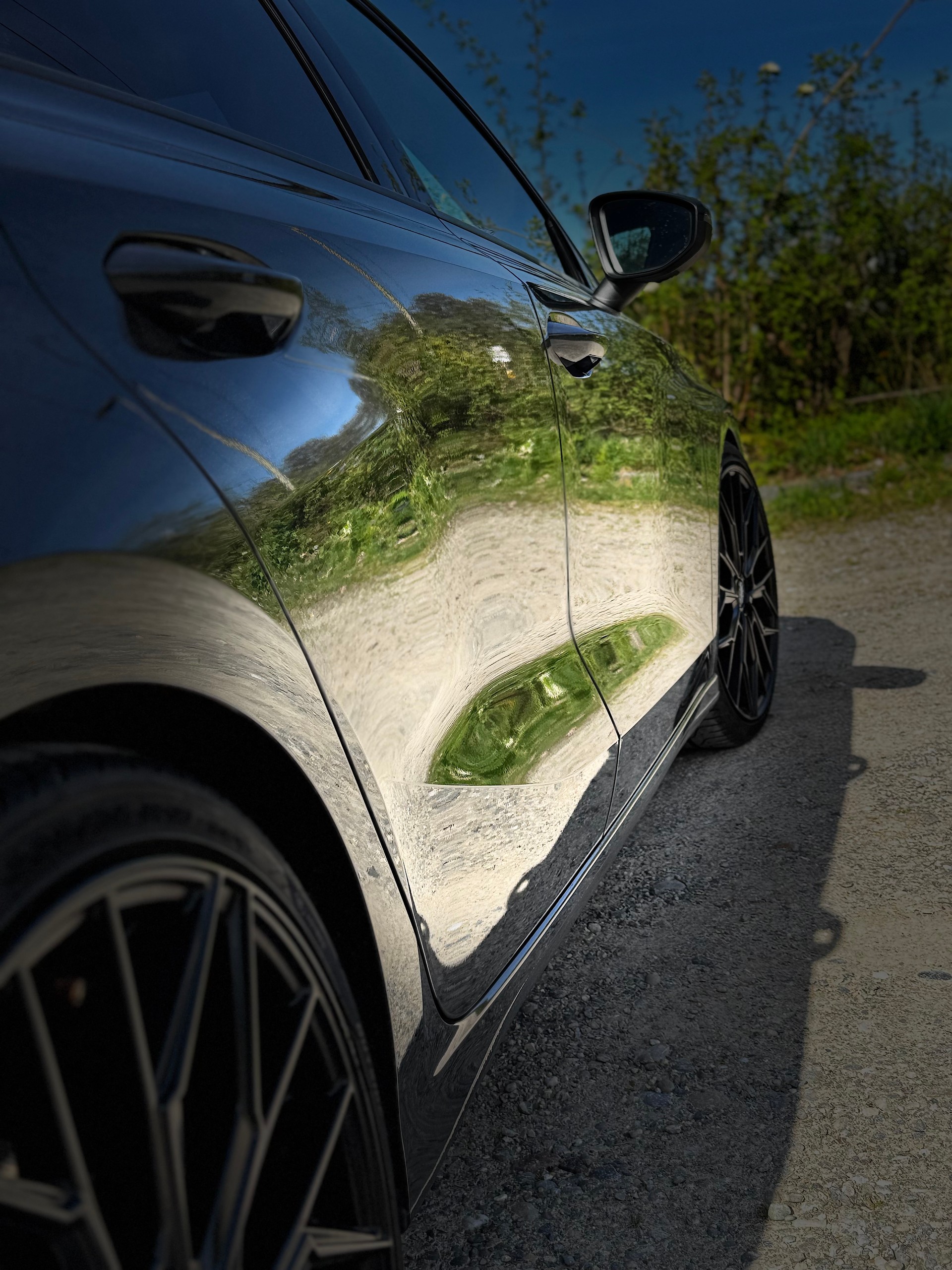 AUDI 2.0 40 TFSI Advanced quattro S-Tronic-image-1