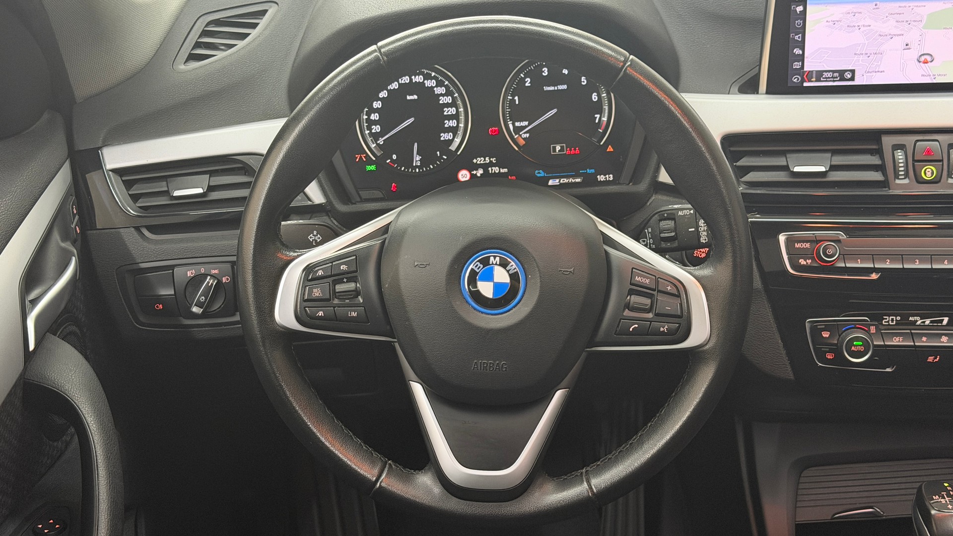 BMW X1 xDrive 25e Steptronic-image-8