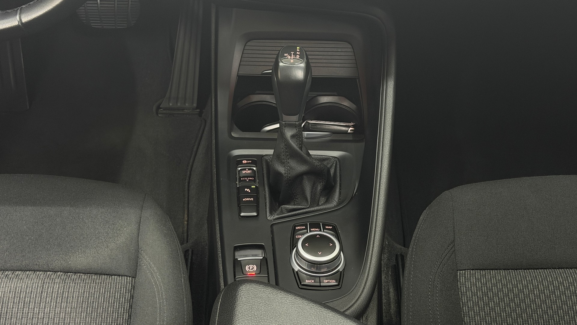 BMW X1 xDrive 25e Steptronic-image-15