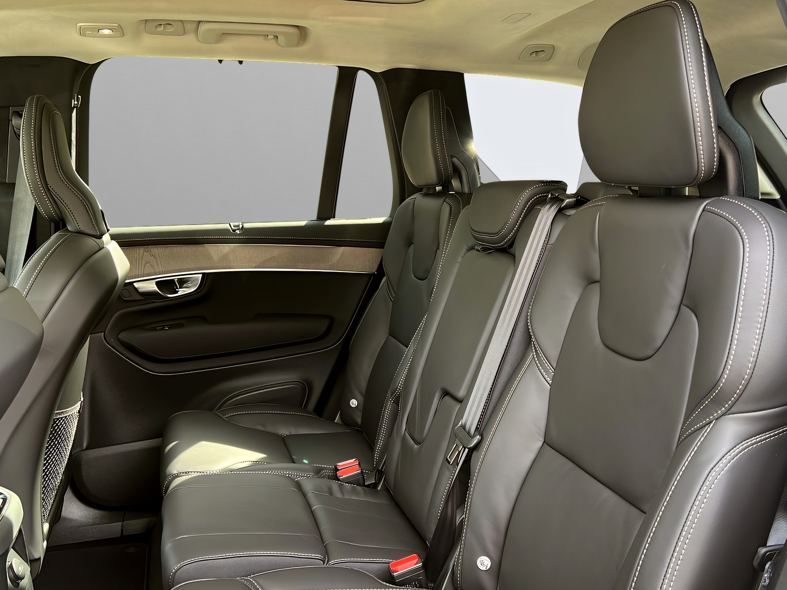 Image VOLVO XC90 XC90 T8 eAWD PluginHybrid Ultra Dark Geartronic