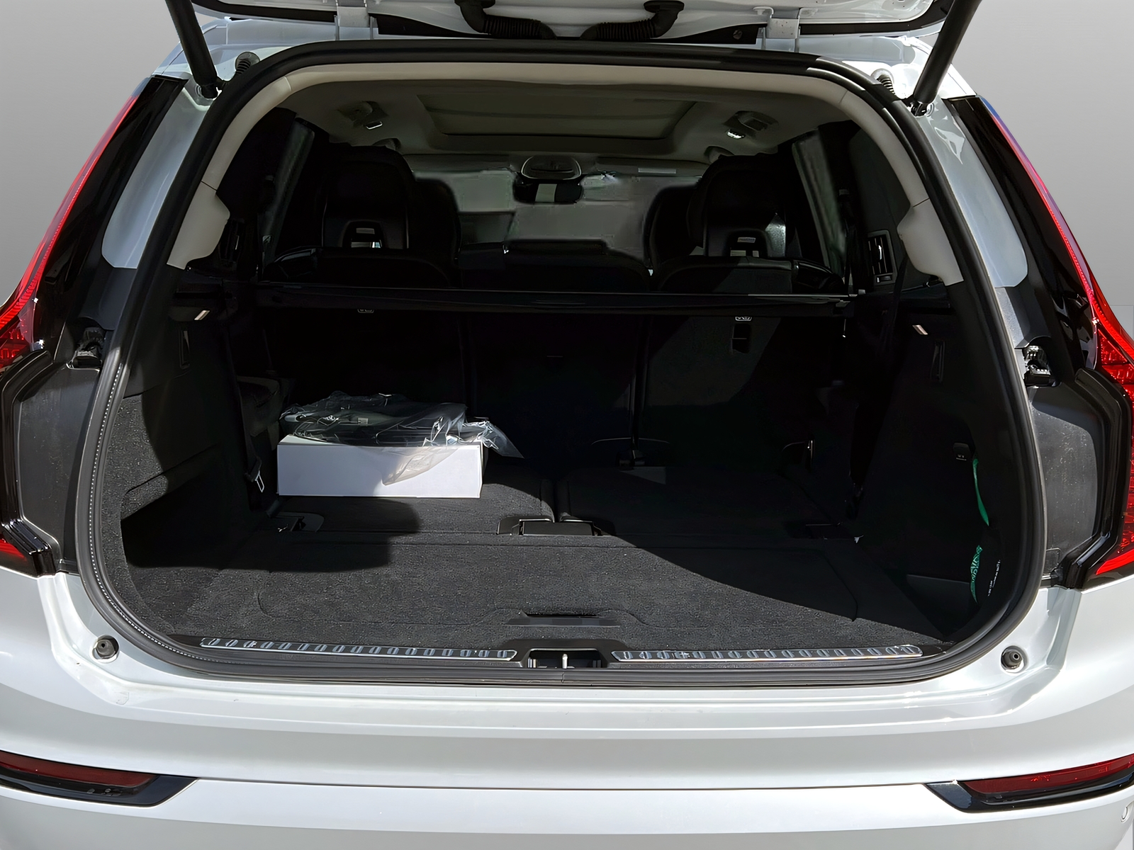Image VOLVO XC90 XC90 T8 eAWD PluginHybrid Ultra Dark Geartronic