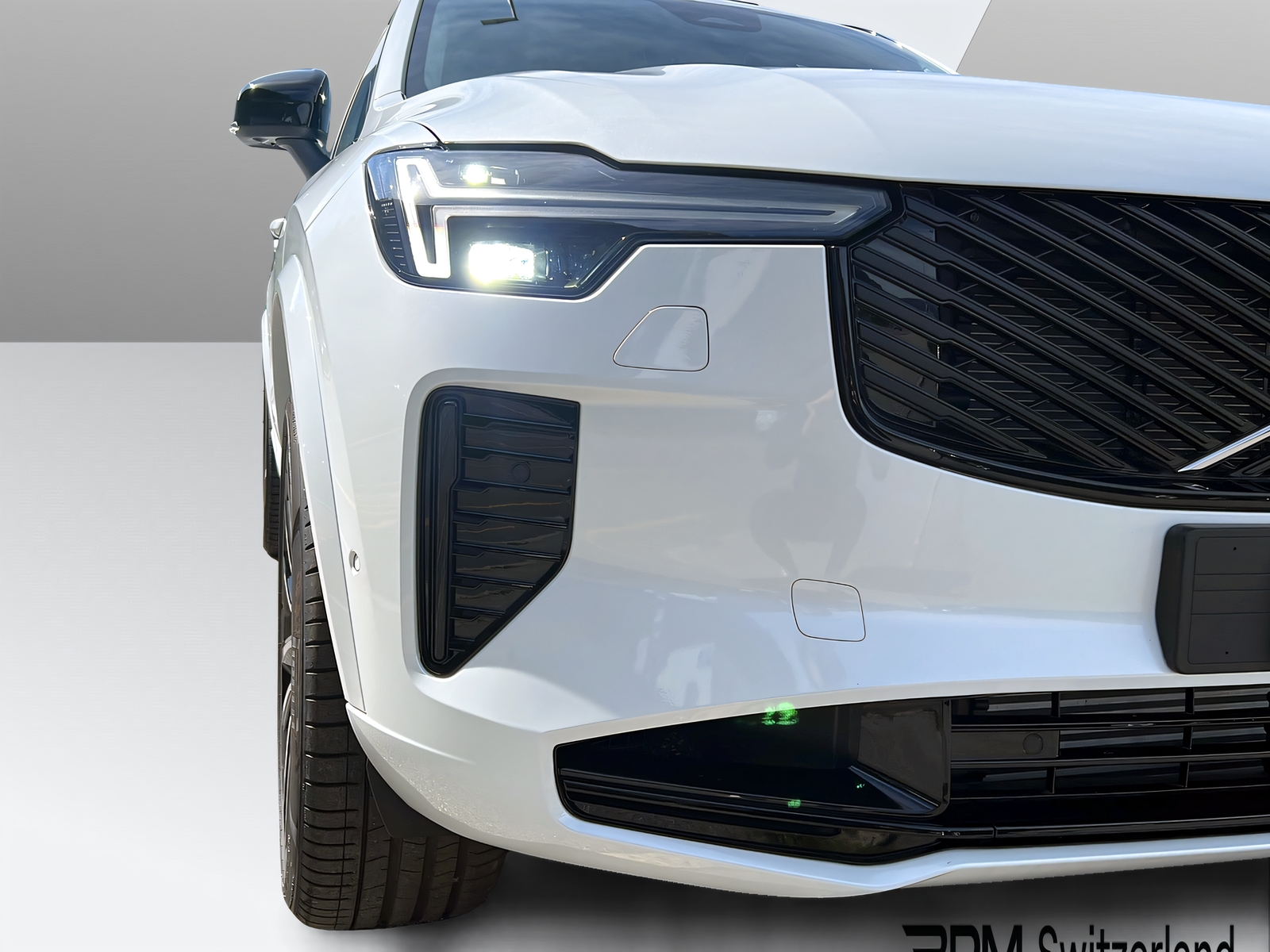 Image VOLVO XC90 XC90 T8 eAWD PluginHybrid Ultra Dark Geartronic
