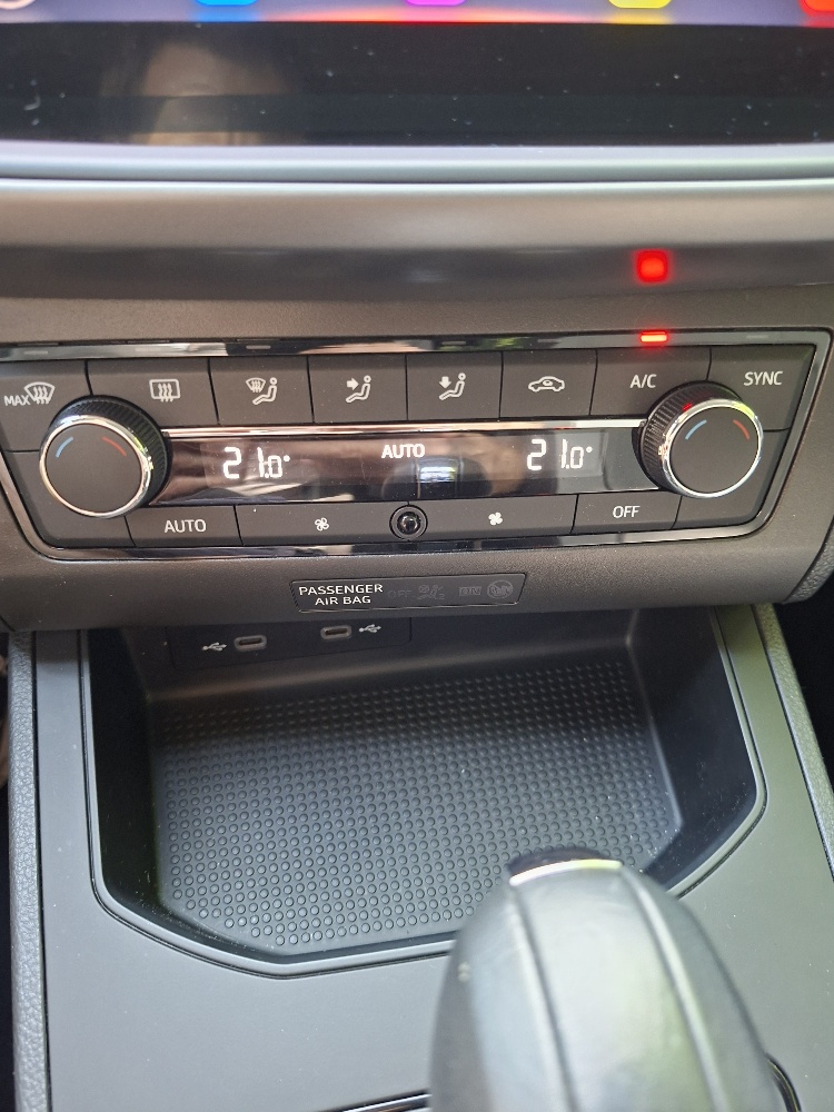 SEAT 1.0 TSI 110 Style DSG-image-13