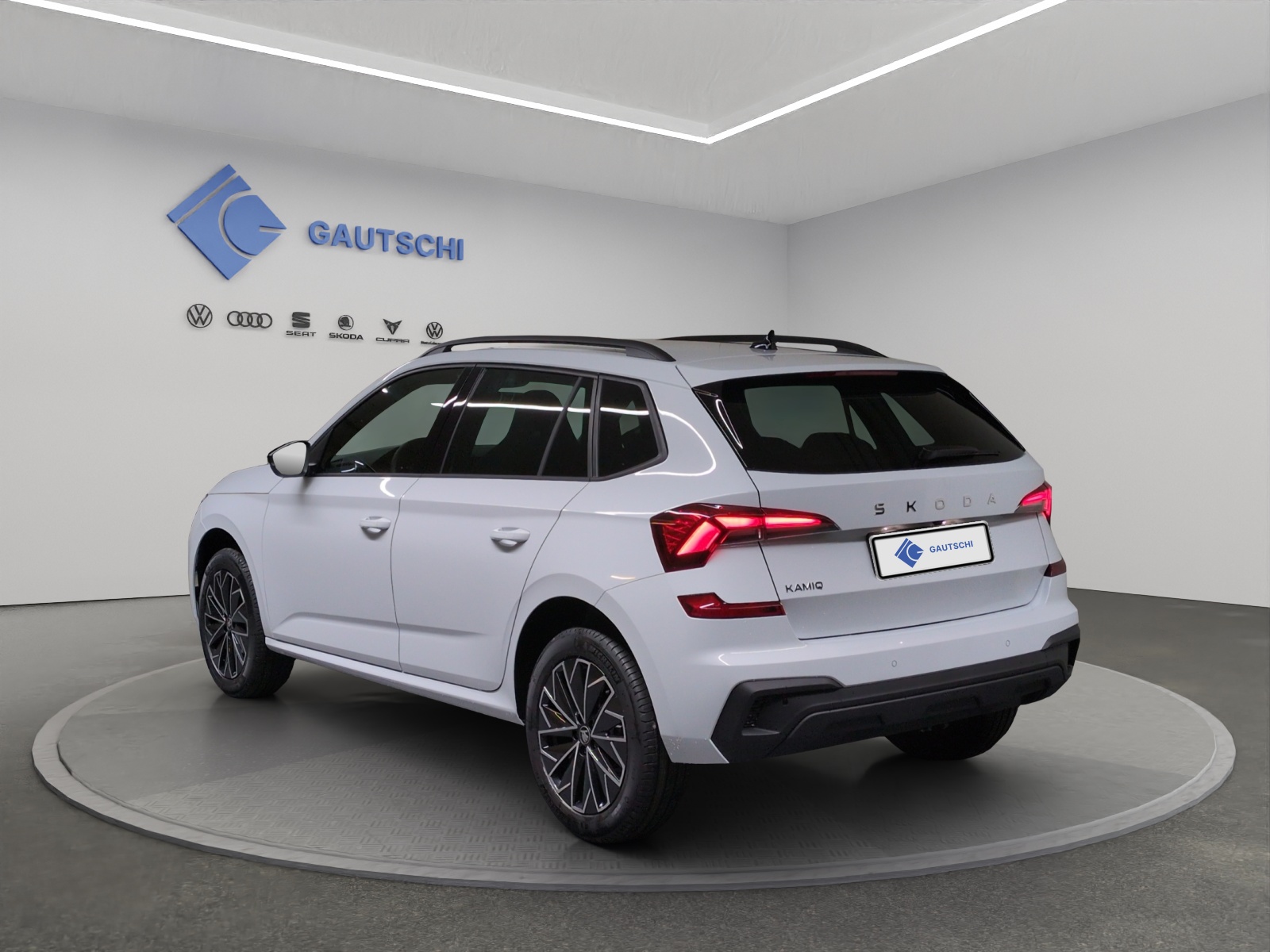 SKODA Kamiq 1.5 TSI Dynamic DSG-image-2