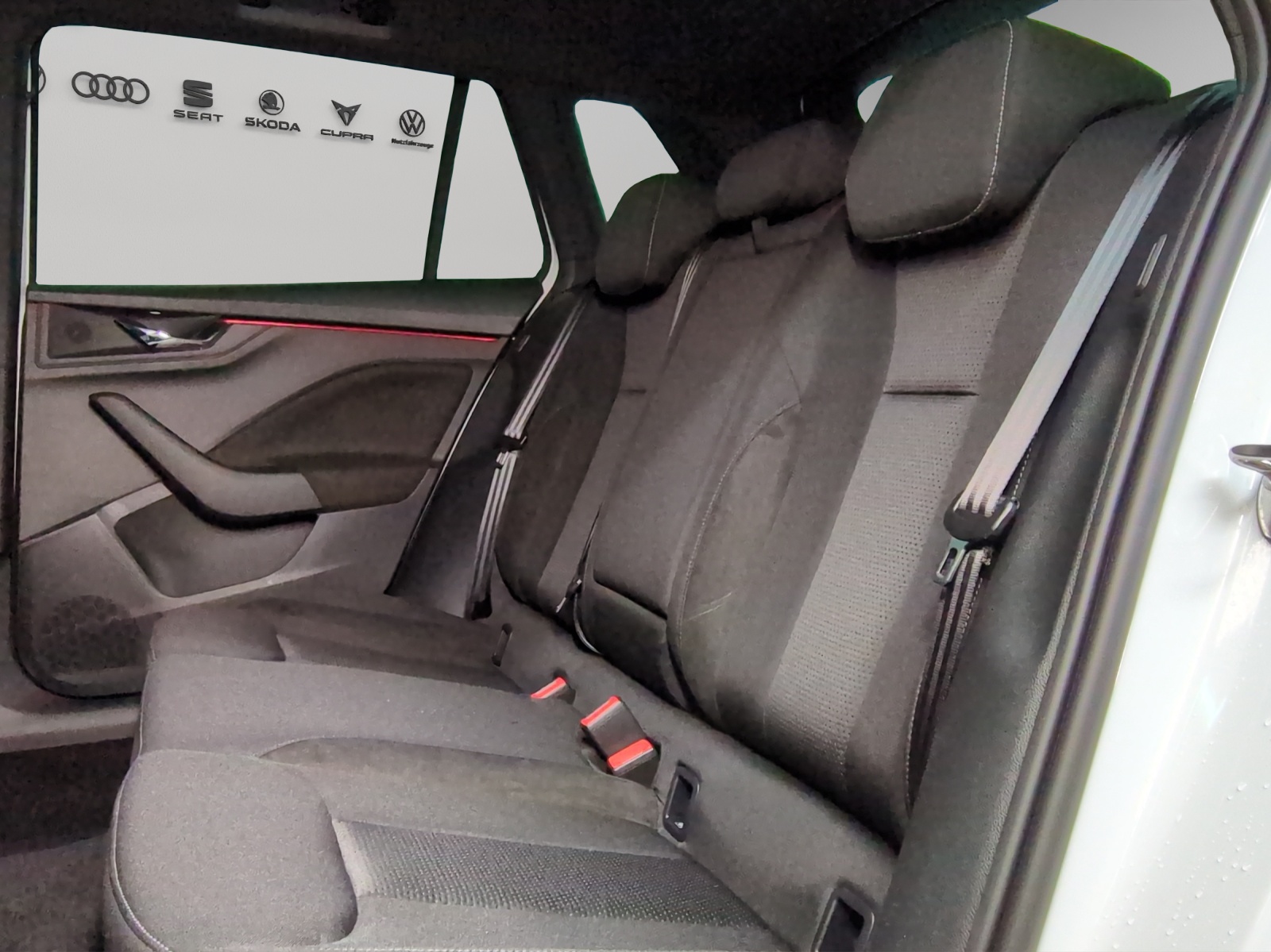 SKODA Kamiq 1.5 TSI Dynamic DSG-image-8