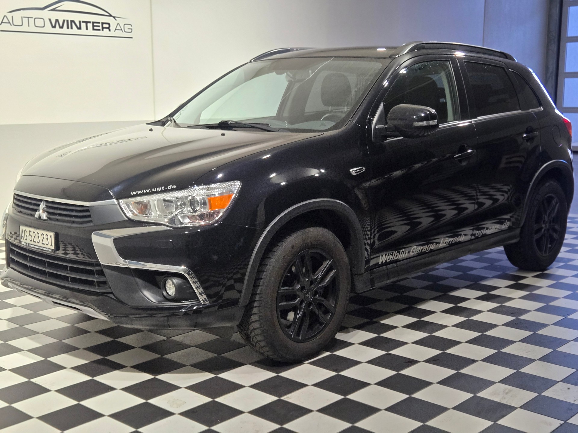 MITSUBISHI 4wd-image-3