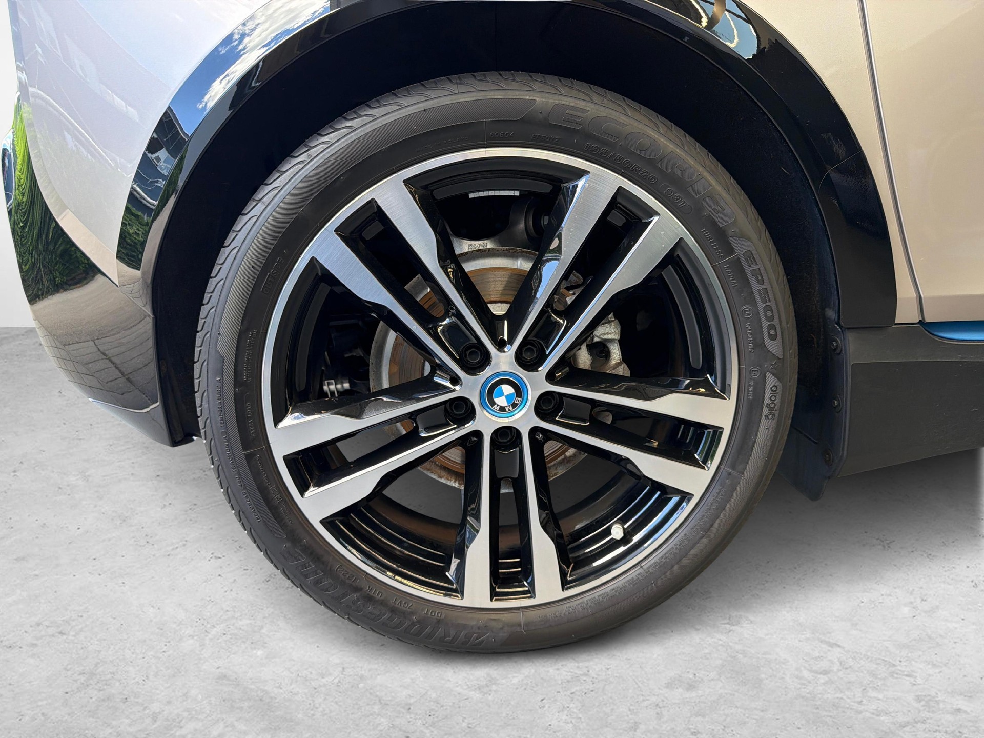 BMW i3 120 Ah-image-11