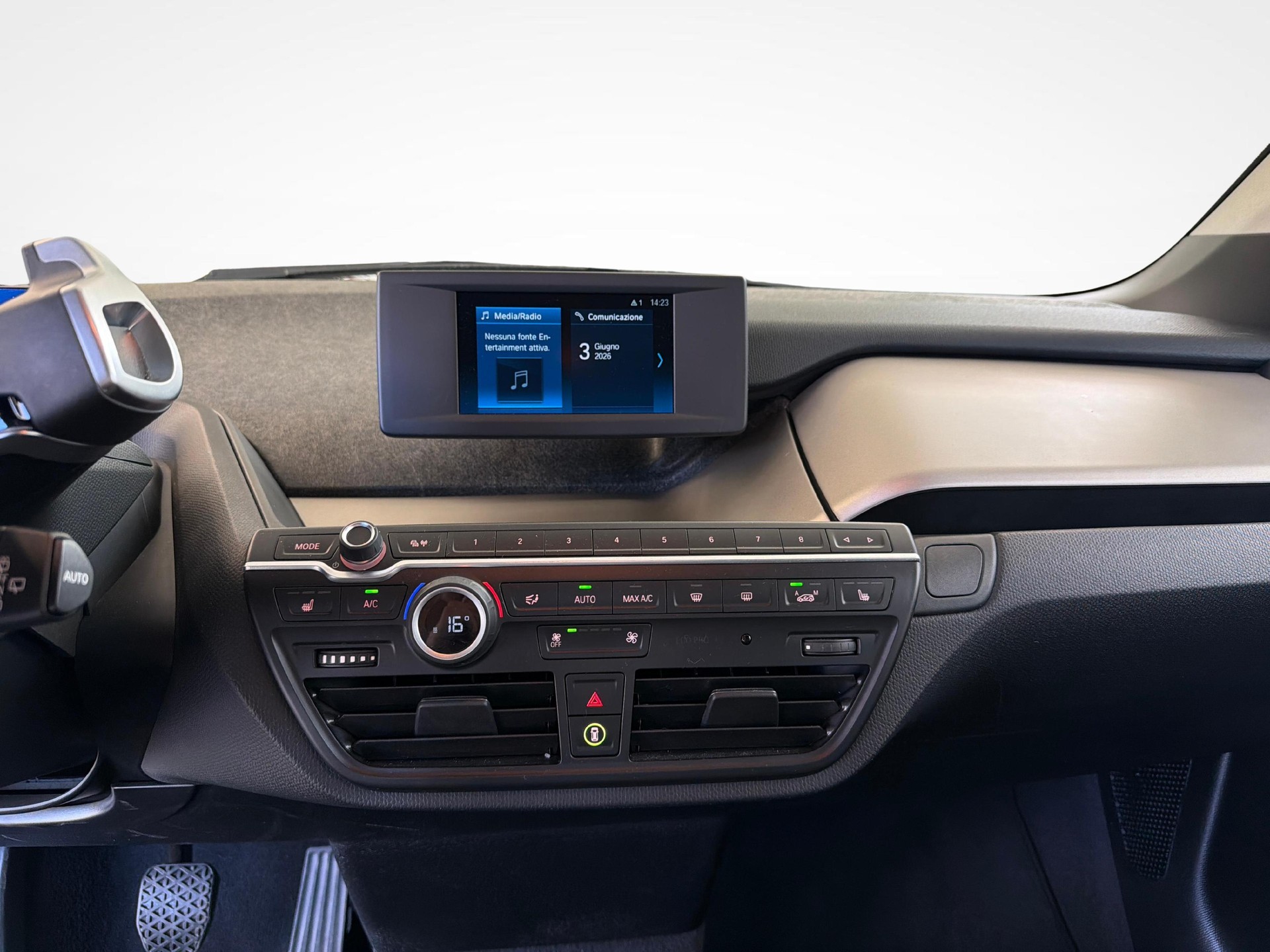 BMW i3 120 Ah-image-19