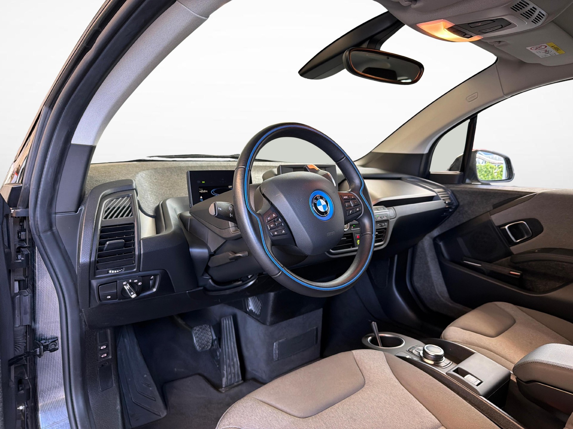 BMW i3 120 Ah-image-14