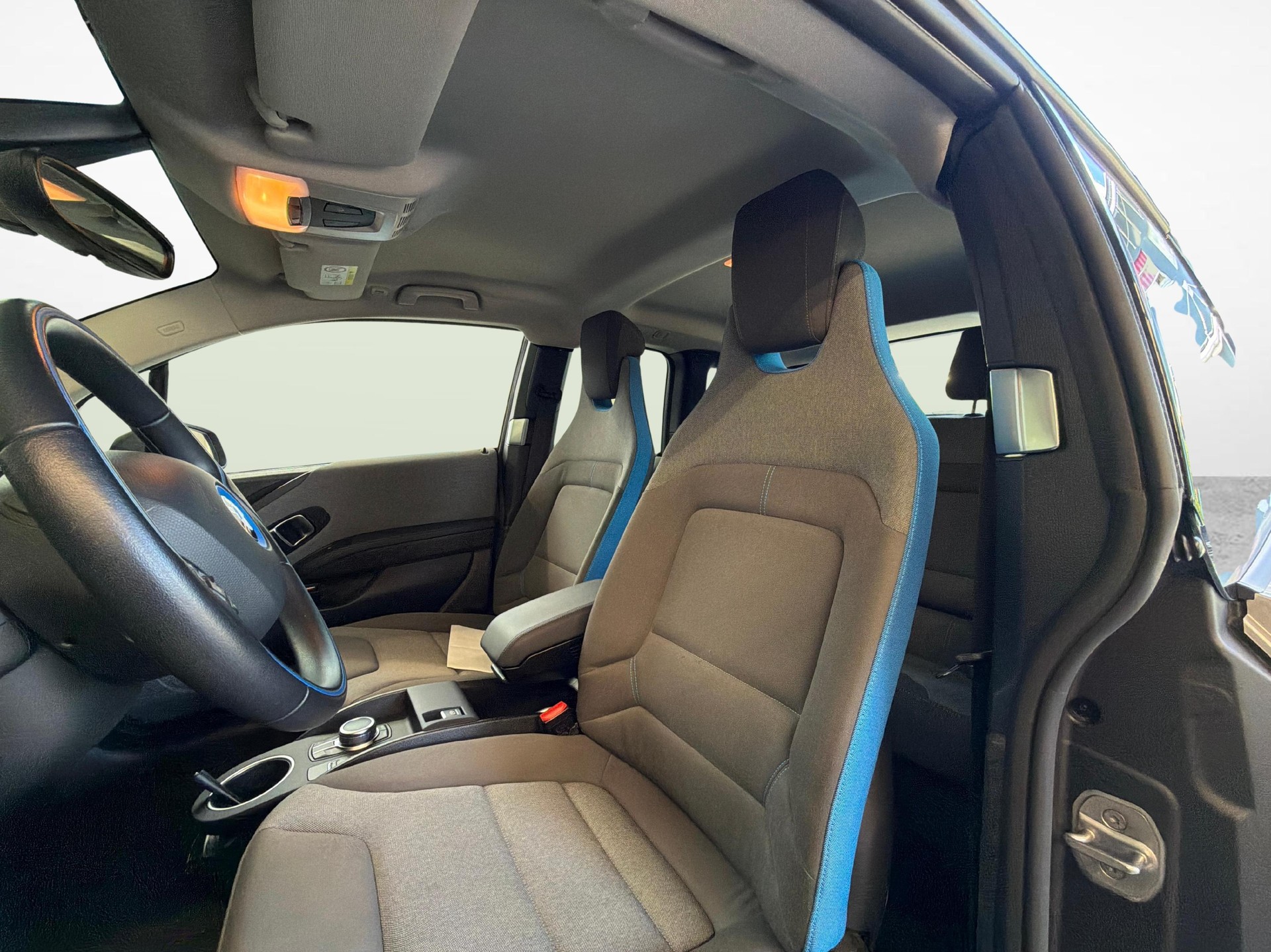 BMW i3 120 Ah-image-13