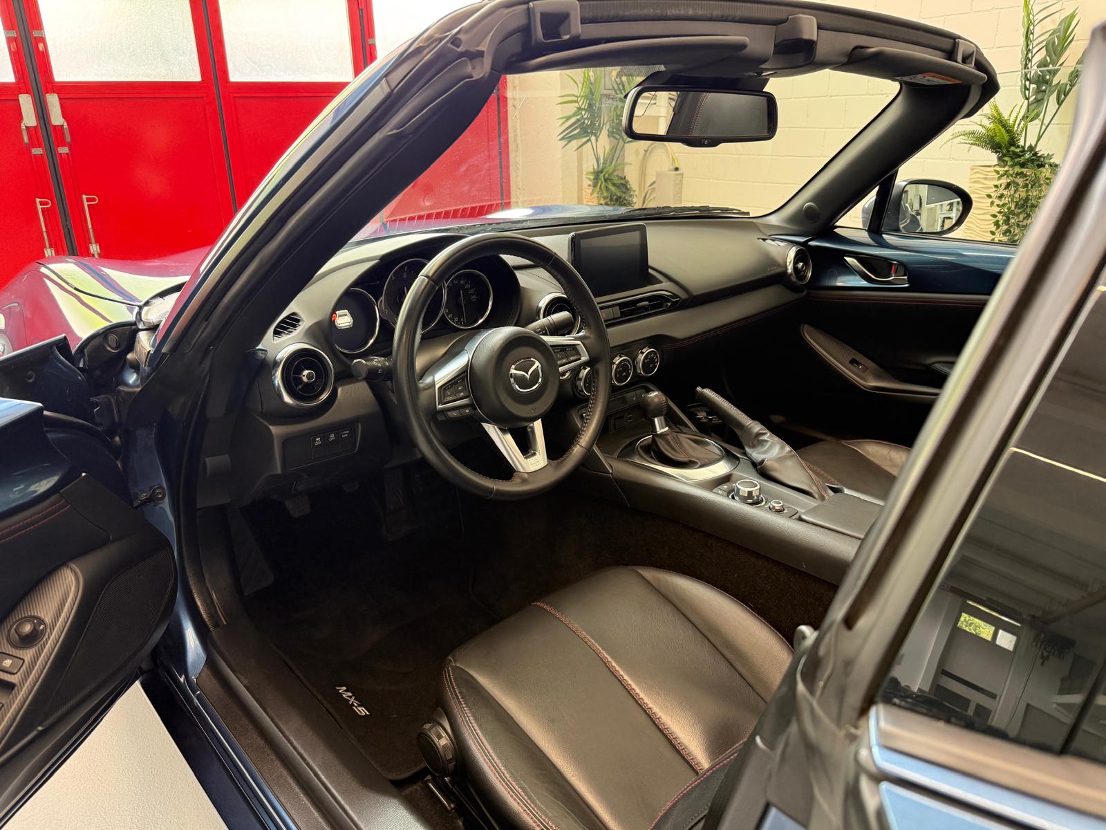 MAZDA MX-5 RF SKYACTIV-G 184 Revolution-image-10