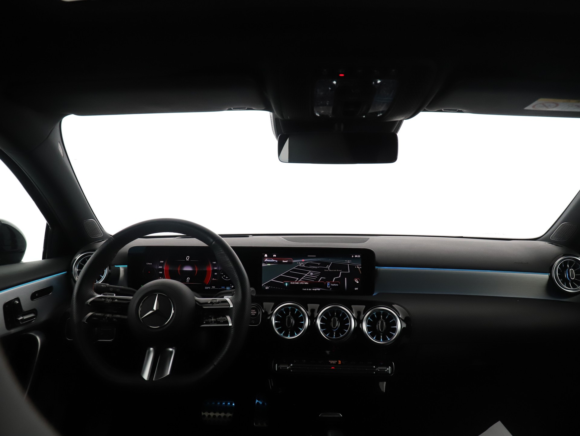 MERCEDES-BENZ A 220 4Matic 8G-DCT-image-10