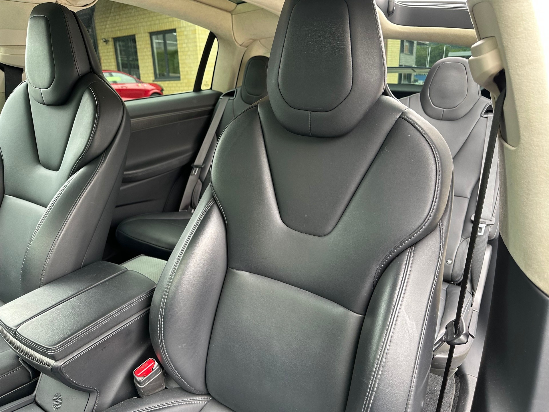 TESLA 100 D-image-5