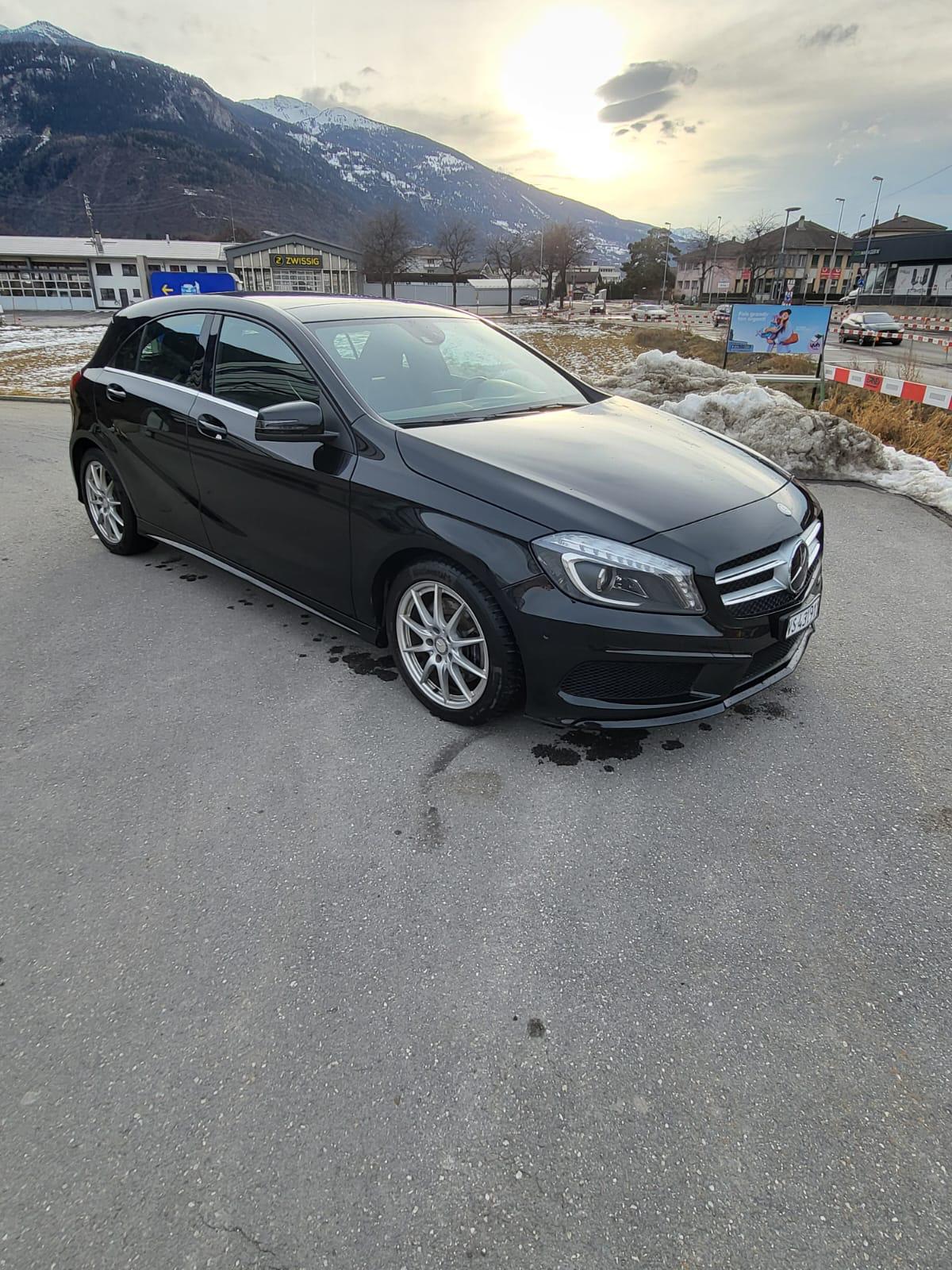 MERCEDES-BENZ A 250 AMG Line 4m-image-0