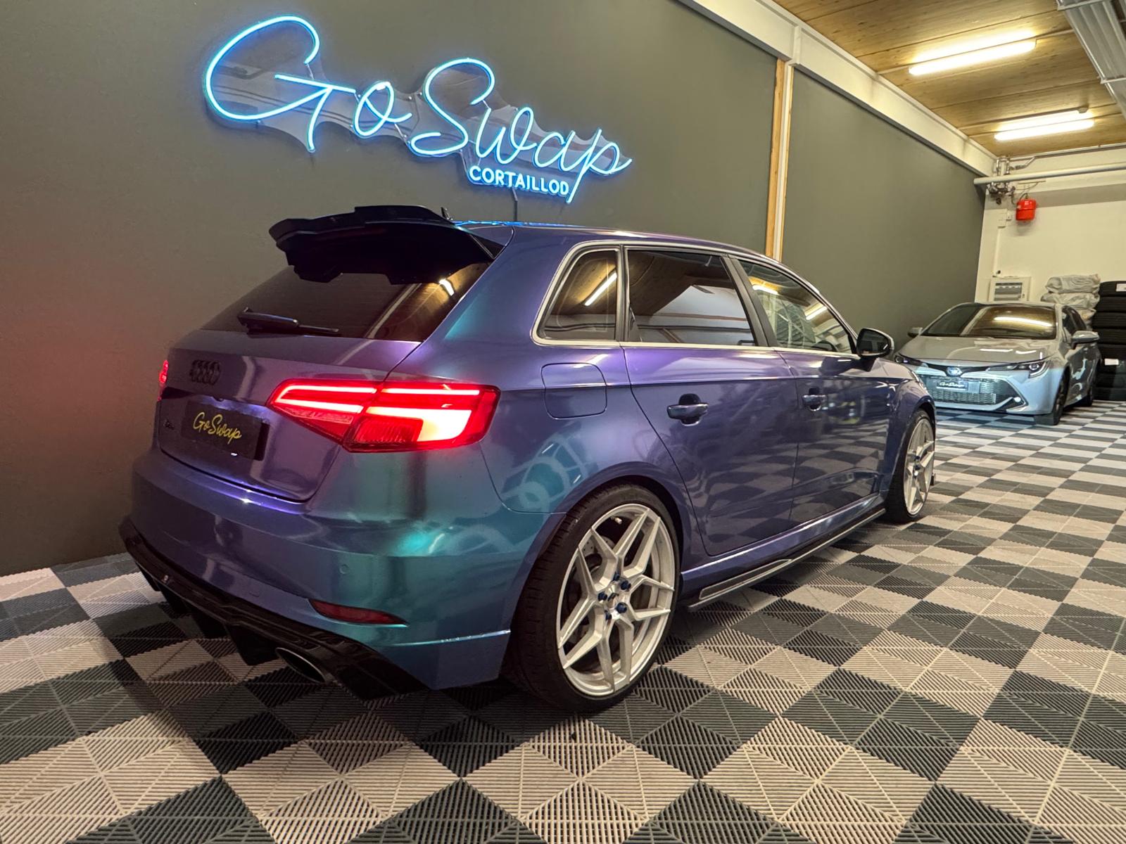 AUDI RS3 Sportback 2.5 TSI quattro S-tronic-image-5