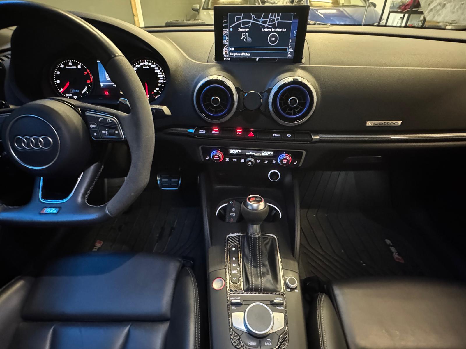 AUDI RS3 Sportback 2.5 TSI quattro S-tronic-image-14