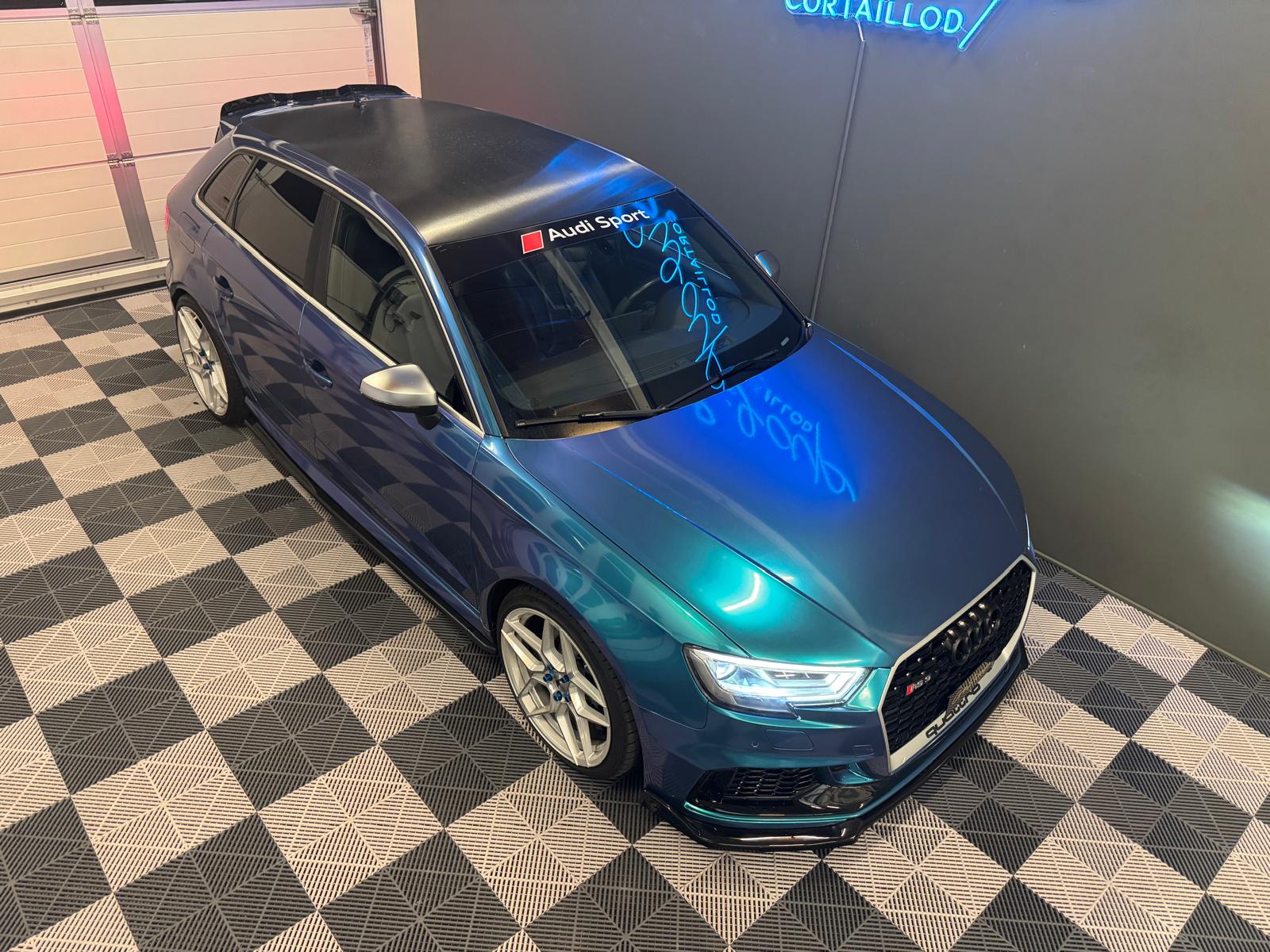 AUDI RS3 Sportback 2.5 TSI quattro S-tronic-image-6