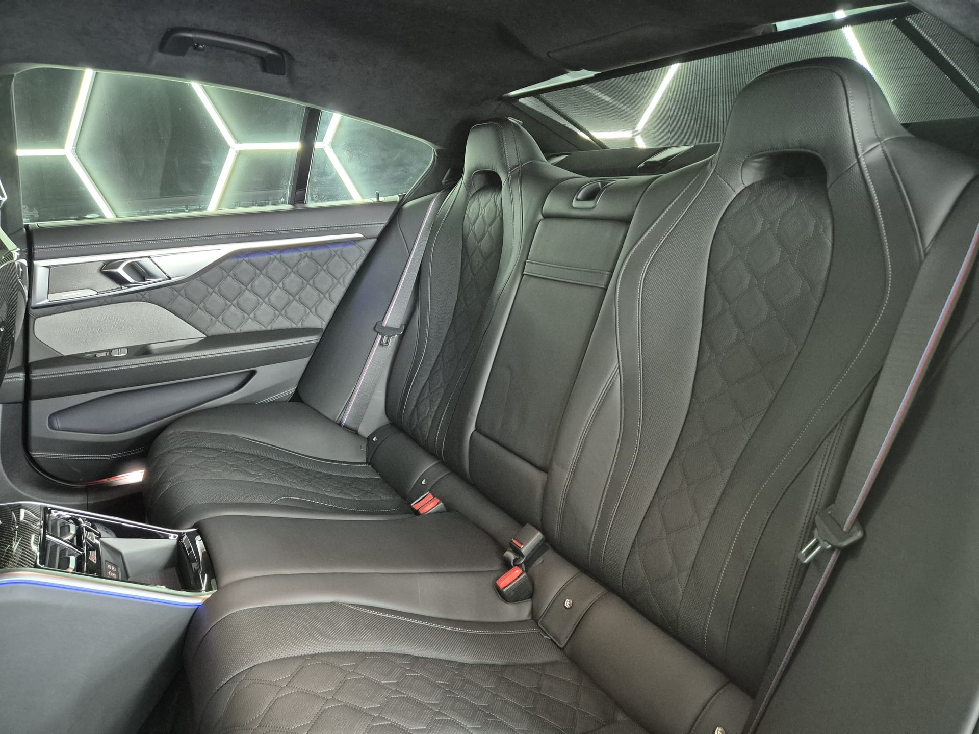 BMW BMW M8 xDrive M Competition Steptronic Gran Coupé Carbon Schalensitze-image-19