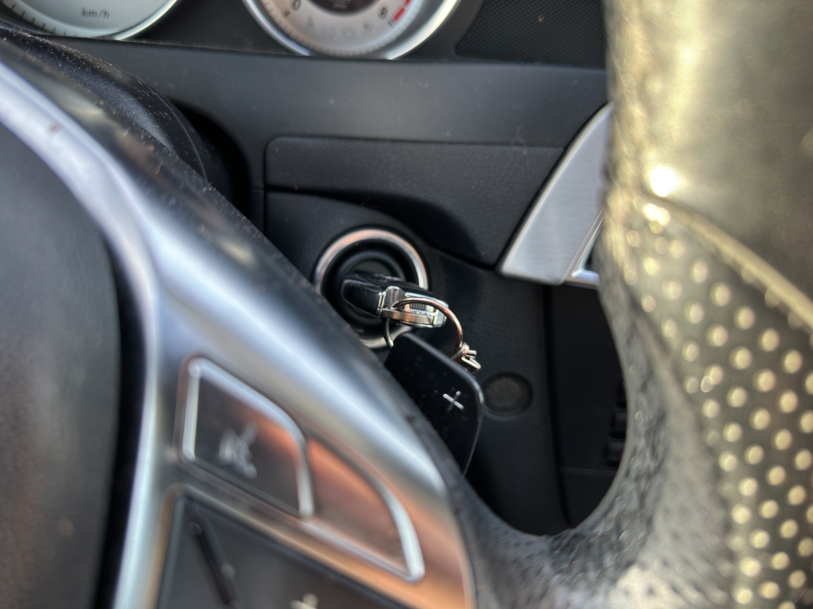 MERCEDES-BENZ C 180 Coupé 7G-Tronic-image-16