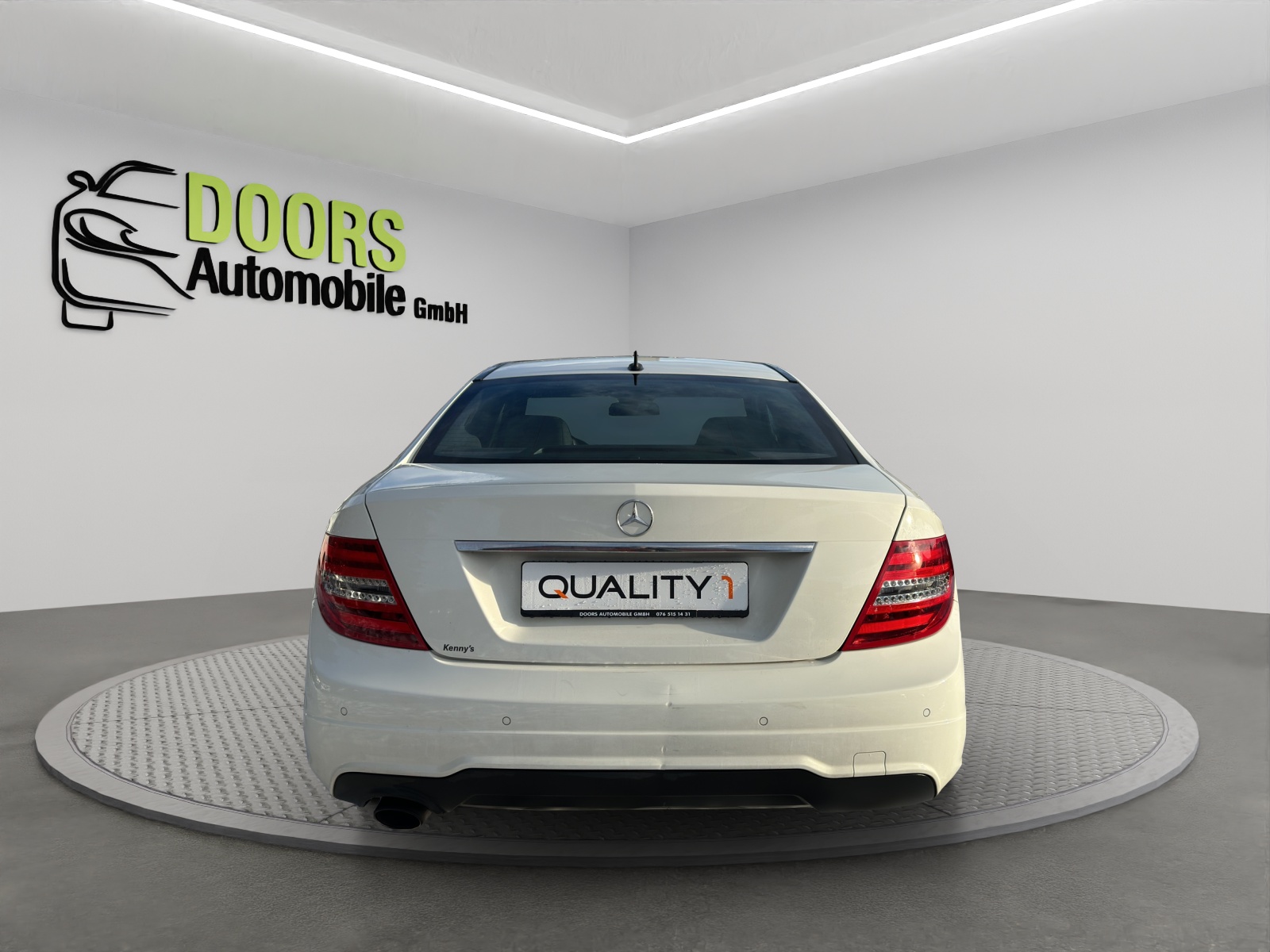 MERCEDES-BENZ C 180 Coupé 7G-Tronic-image-4