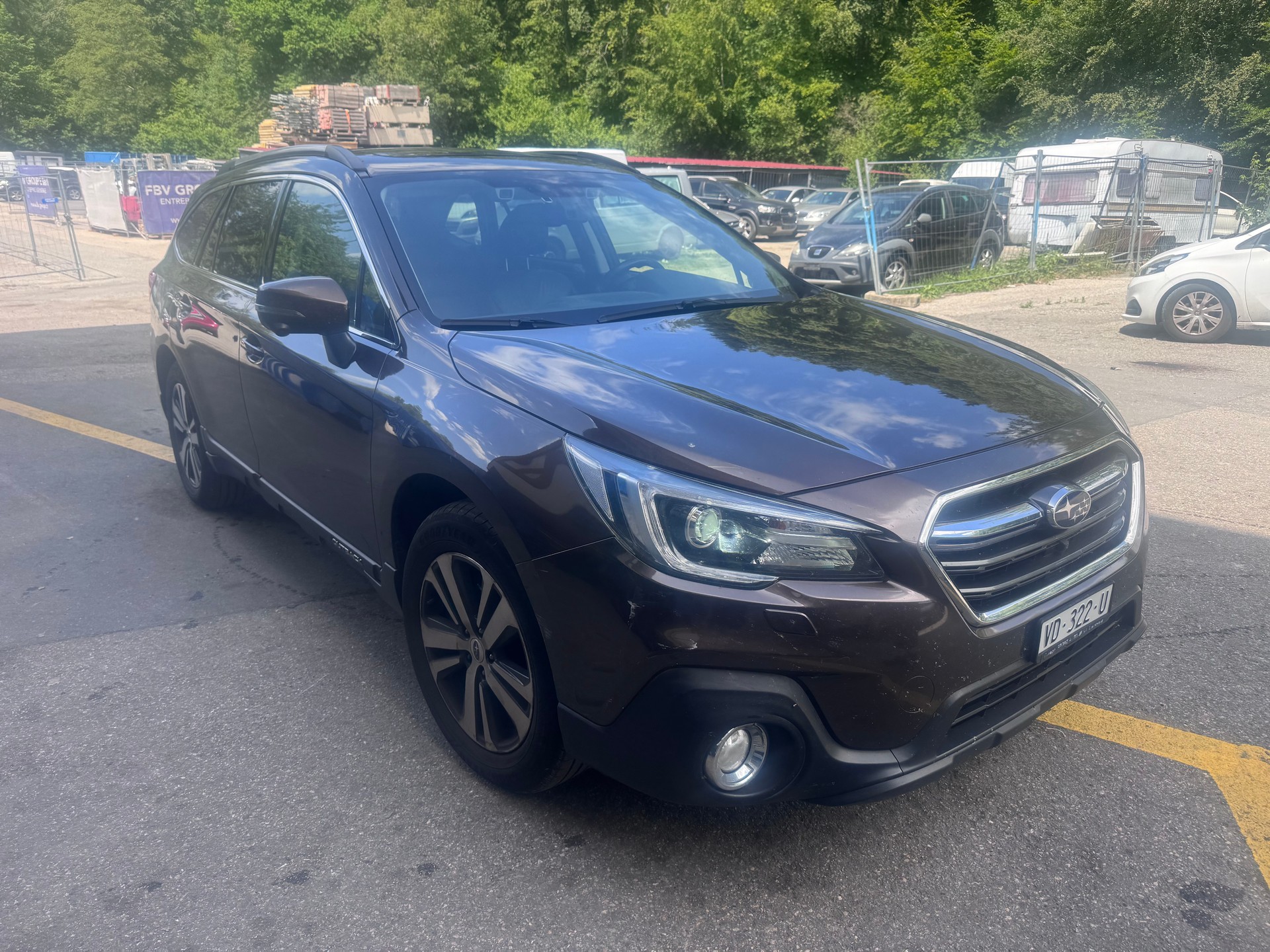 SUBARU Outback 2.5i Luxury AWD Lineartronic-image-3