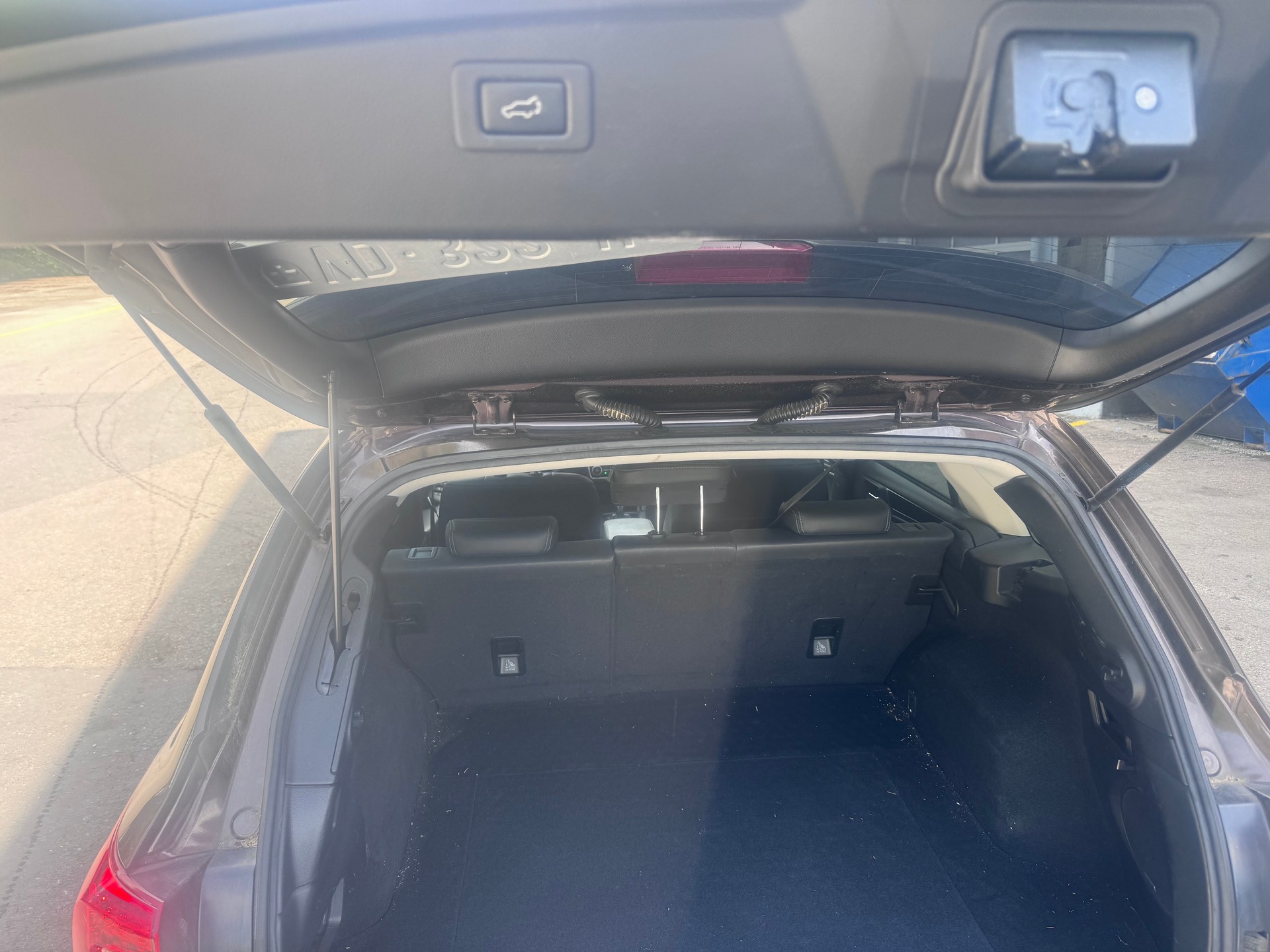 SUBARU Outback 2.5i Luxury AWD Lineartronic-image-7