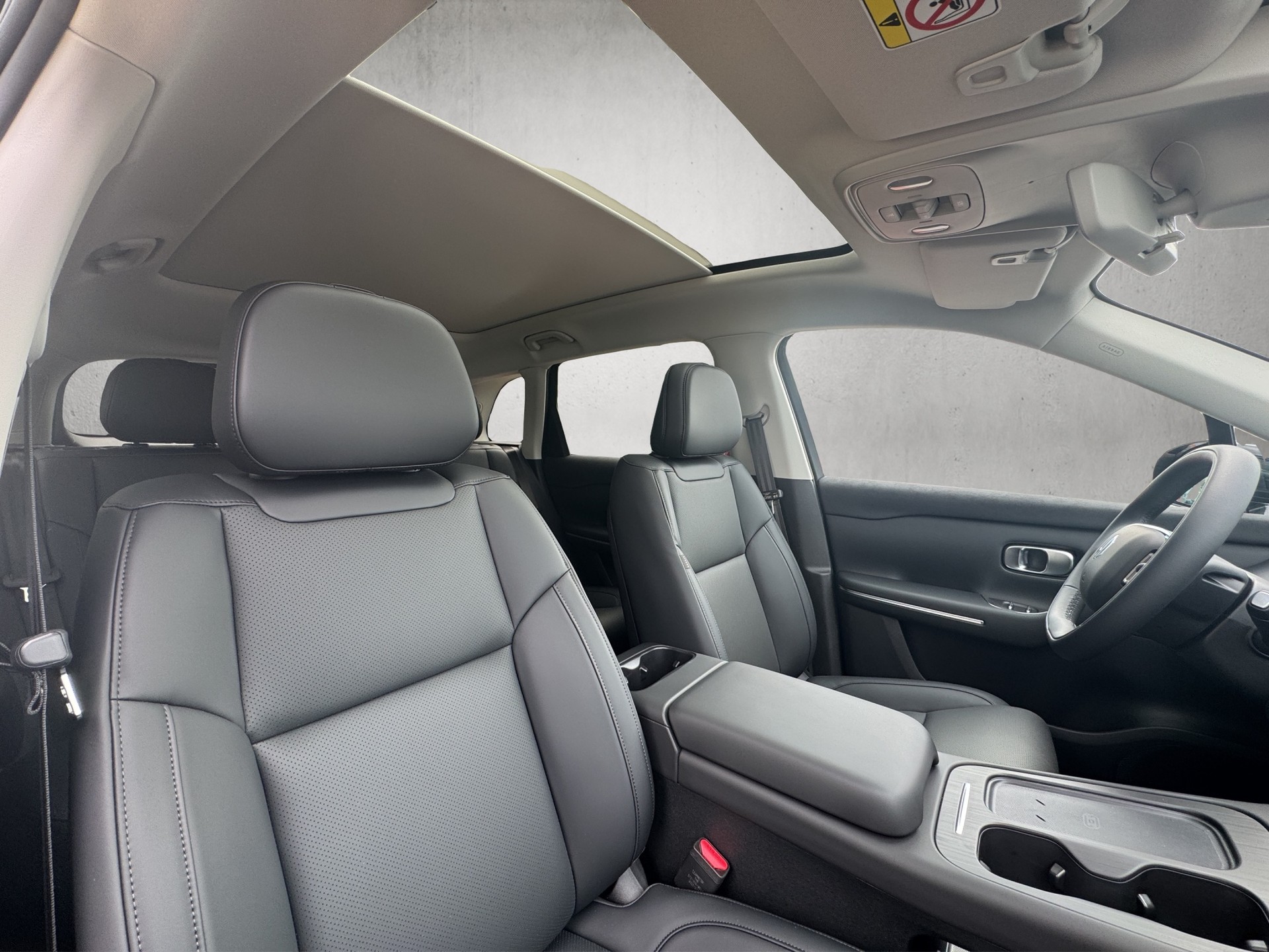 LEAPMOTOR C10 1.5 Hybrid EV-image-12