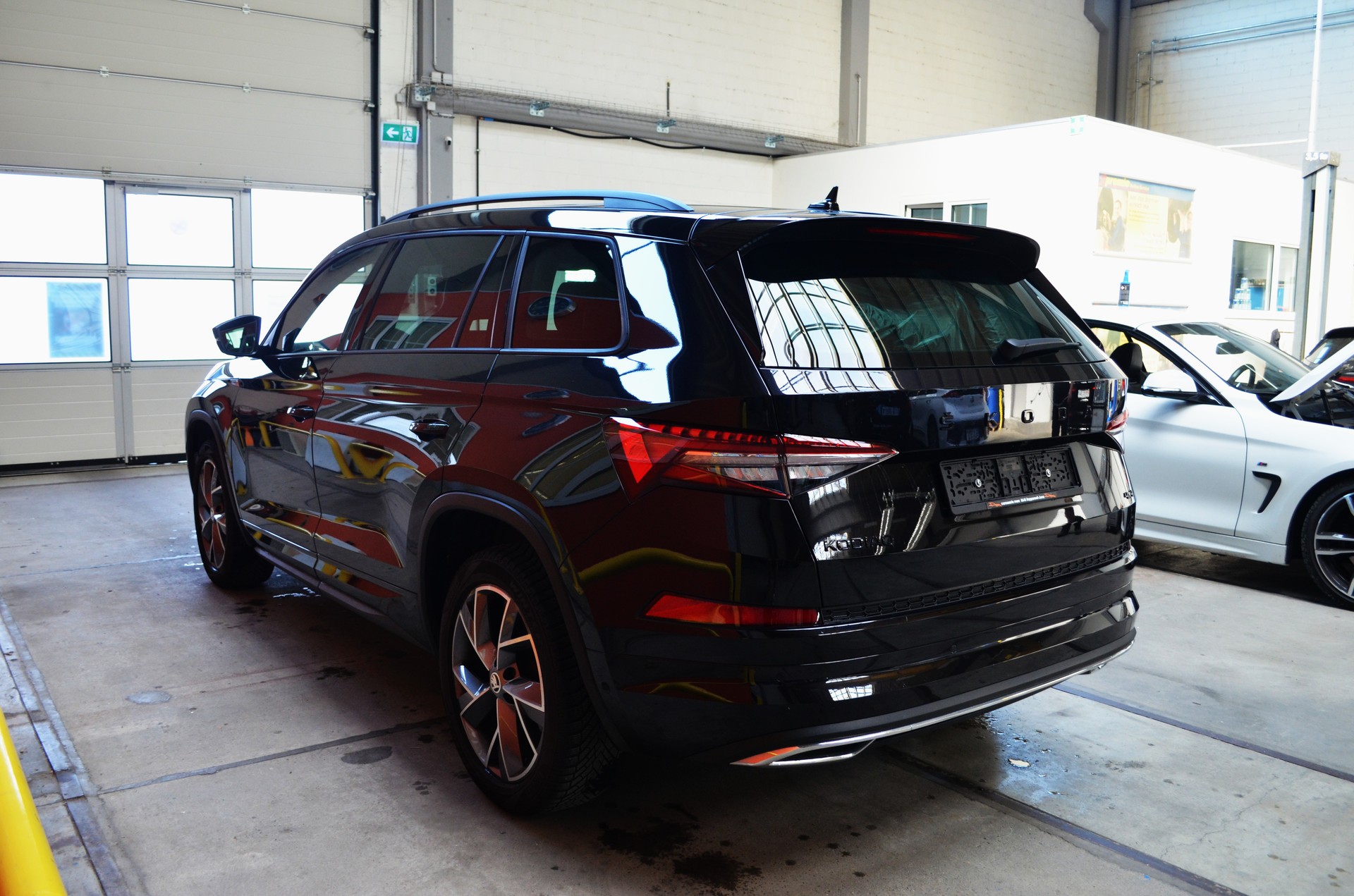 SKODA Kodiaq 2.0 TDI CR SportLine 4x4 DSG-image-6