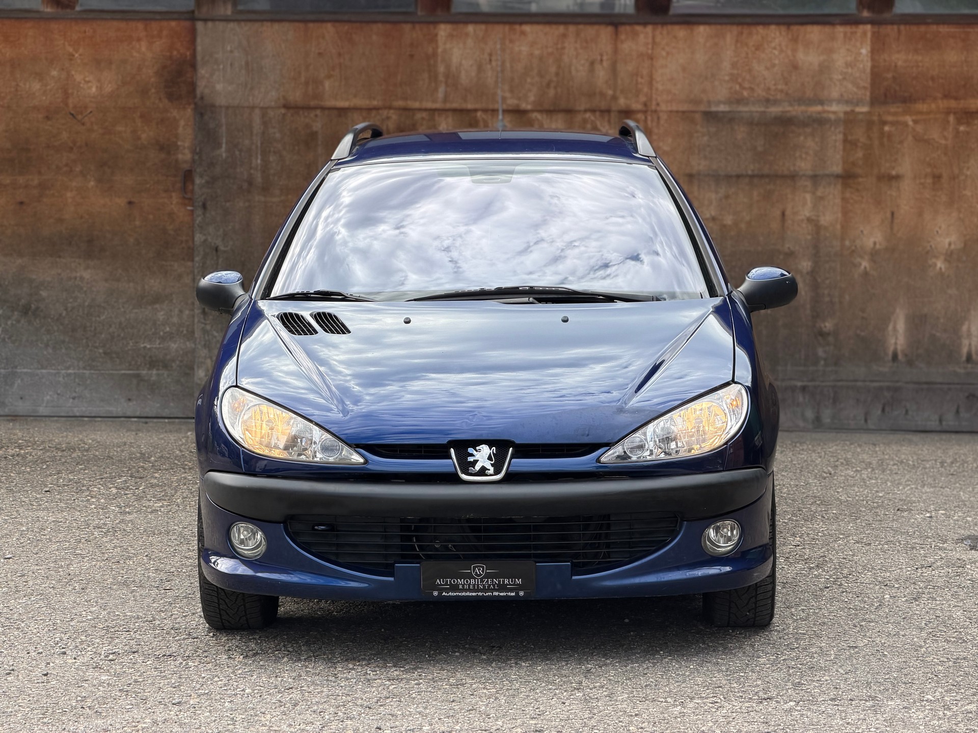 PEUGEOT 206 SW 1.6 16V XS-image-1