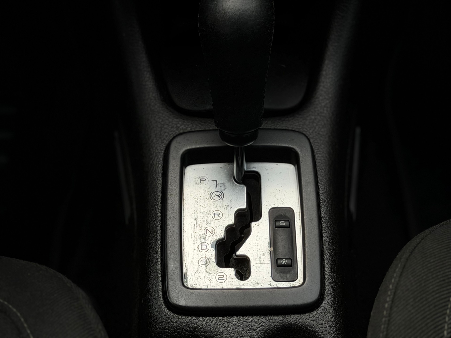 PEUGEOT 206 SW 1.6 16V XS-image-16