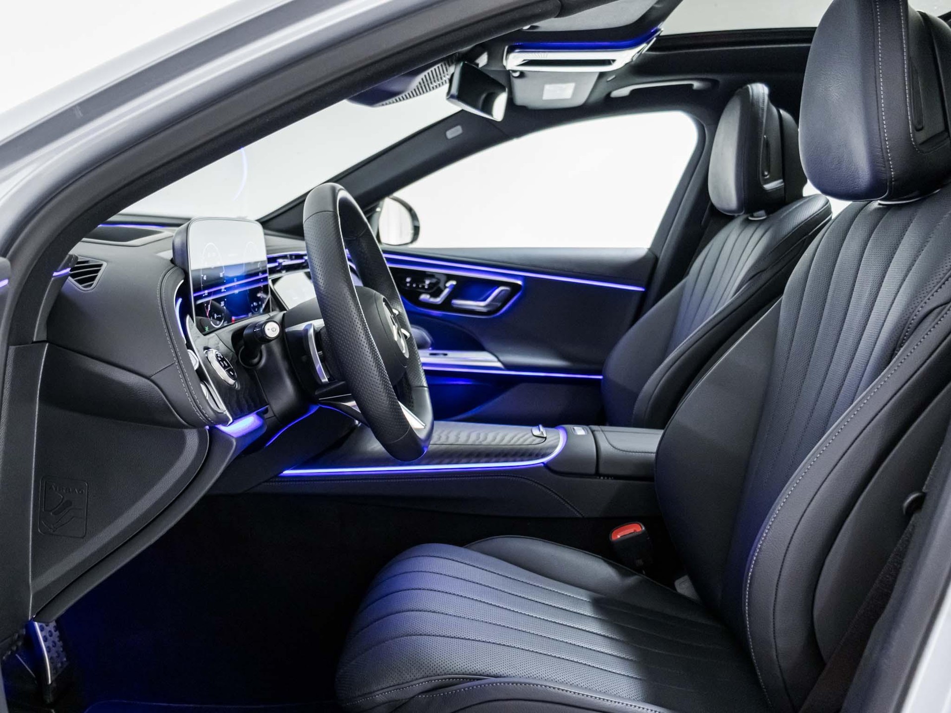 MERCEDES-BENZ E 300 de 4MATIC T-Modell-image-6