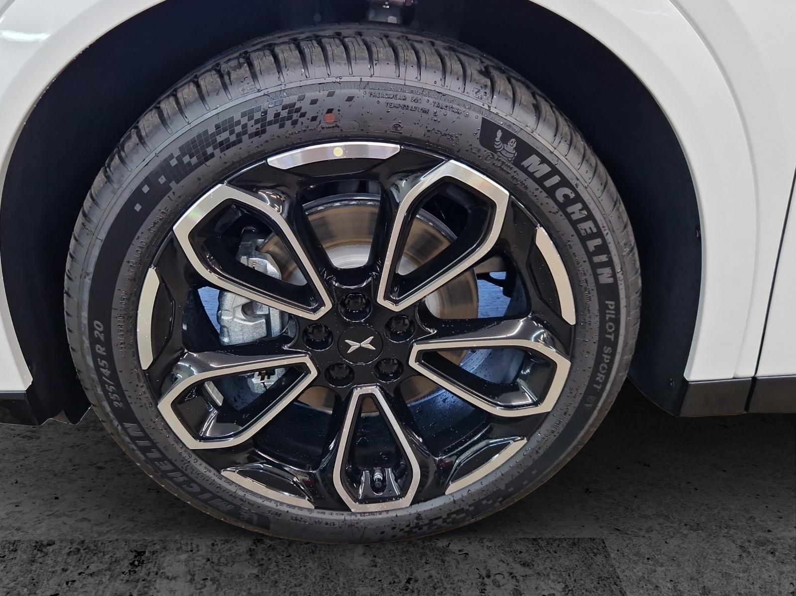 XPENG G6 Performance AWD-image-8