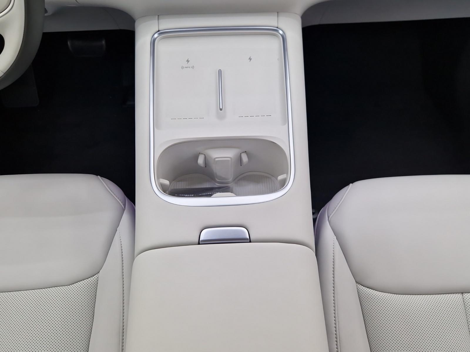 XPENG G6 Performance AWD-image-20