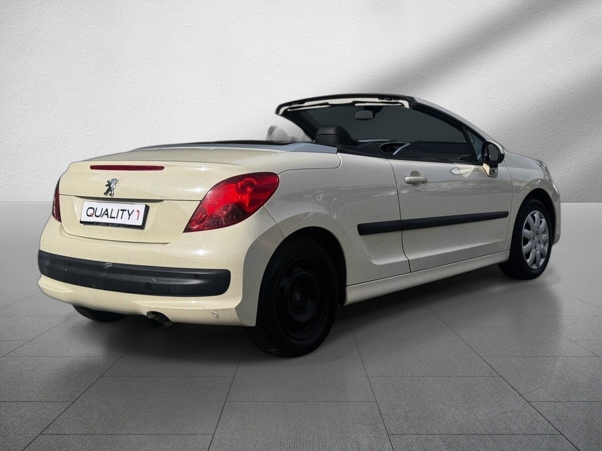 PEUGEOT 207 CC 1.6 16V Turbo Sport-image-4