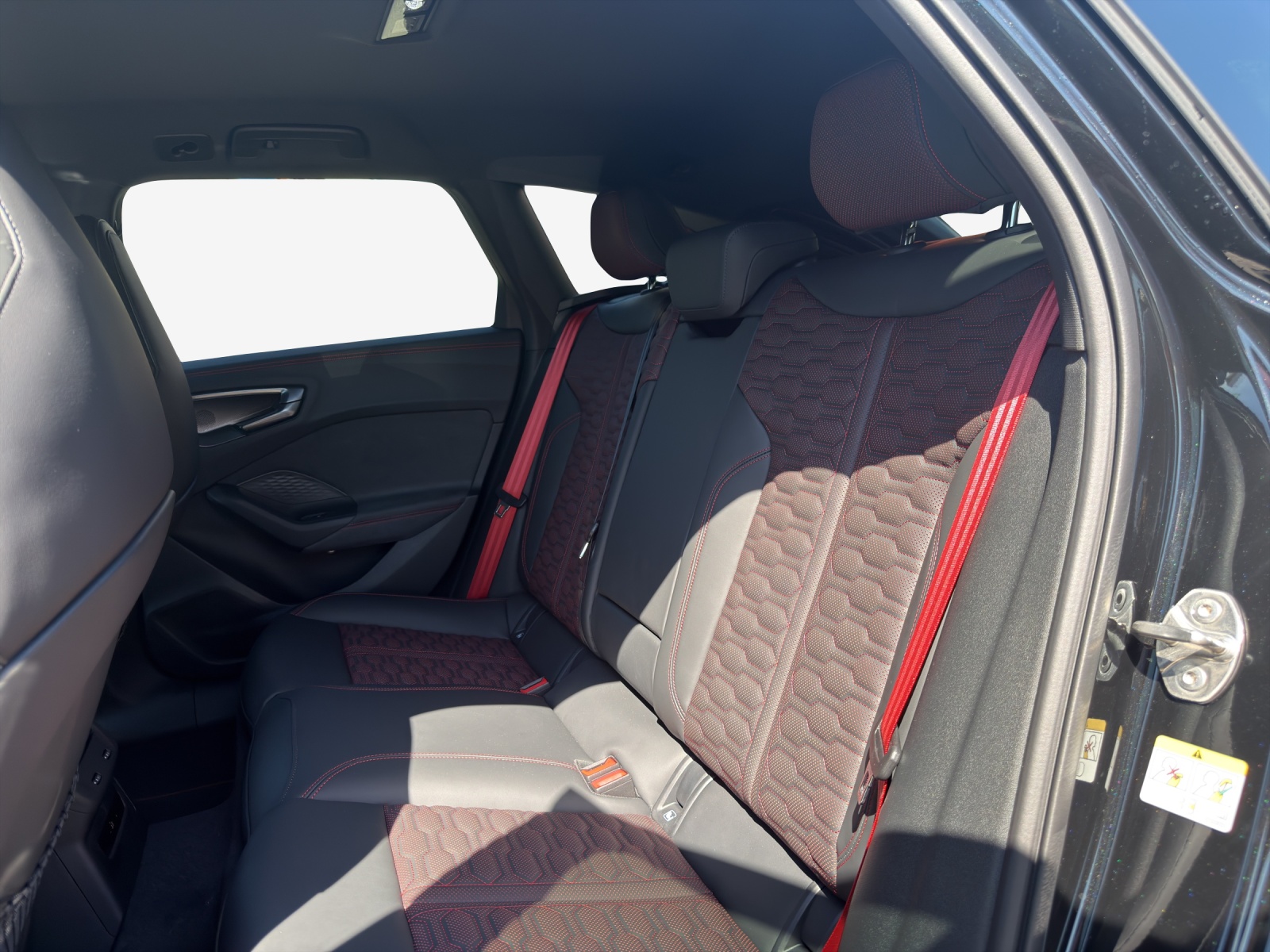 AUDI RS 5 Avant TFSI 470 kW Tiptronic quattro-image-14