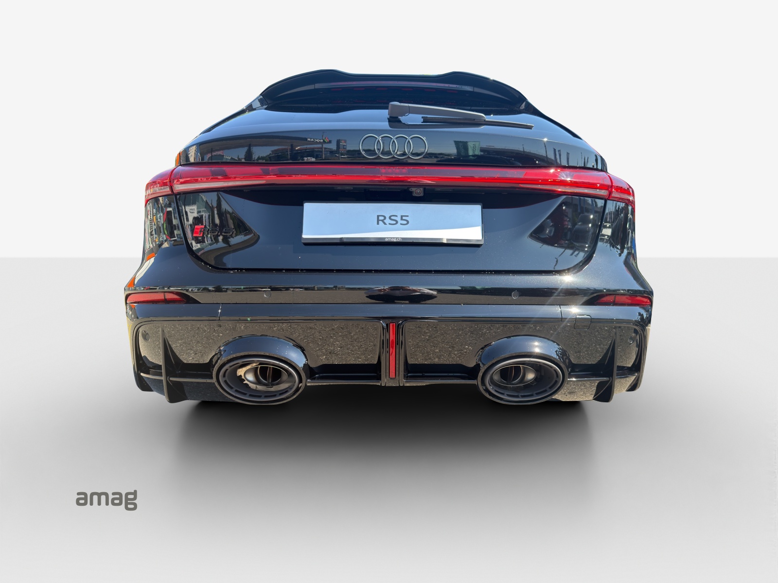 AUDI RS 5 Avant TFSI 470 kW Tiptronic quattro-image-4