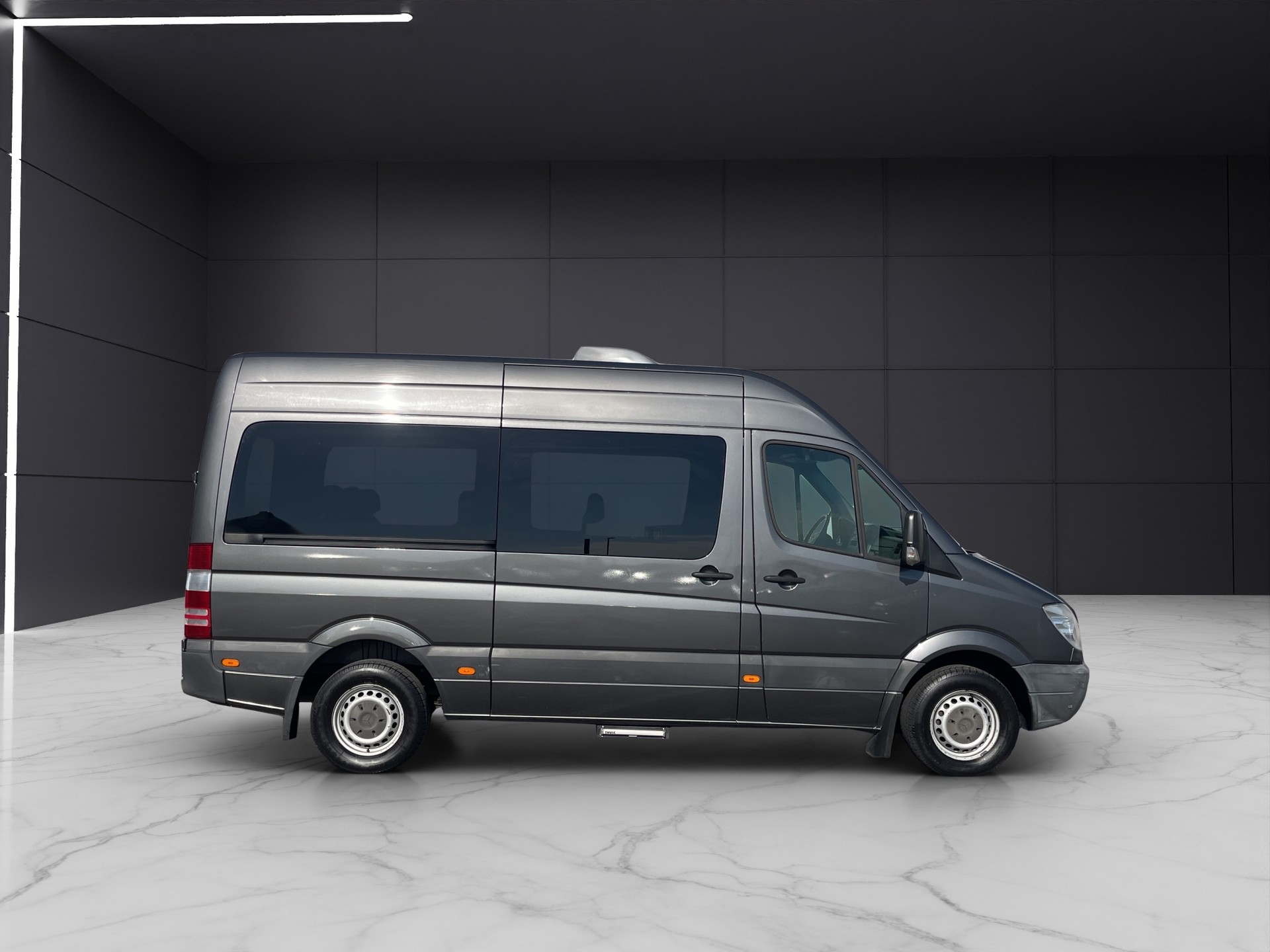 MERCEDES-BENZ Sprinter 315 CDI Standard 12 Plätzer-image-5